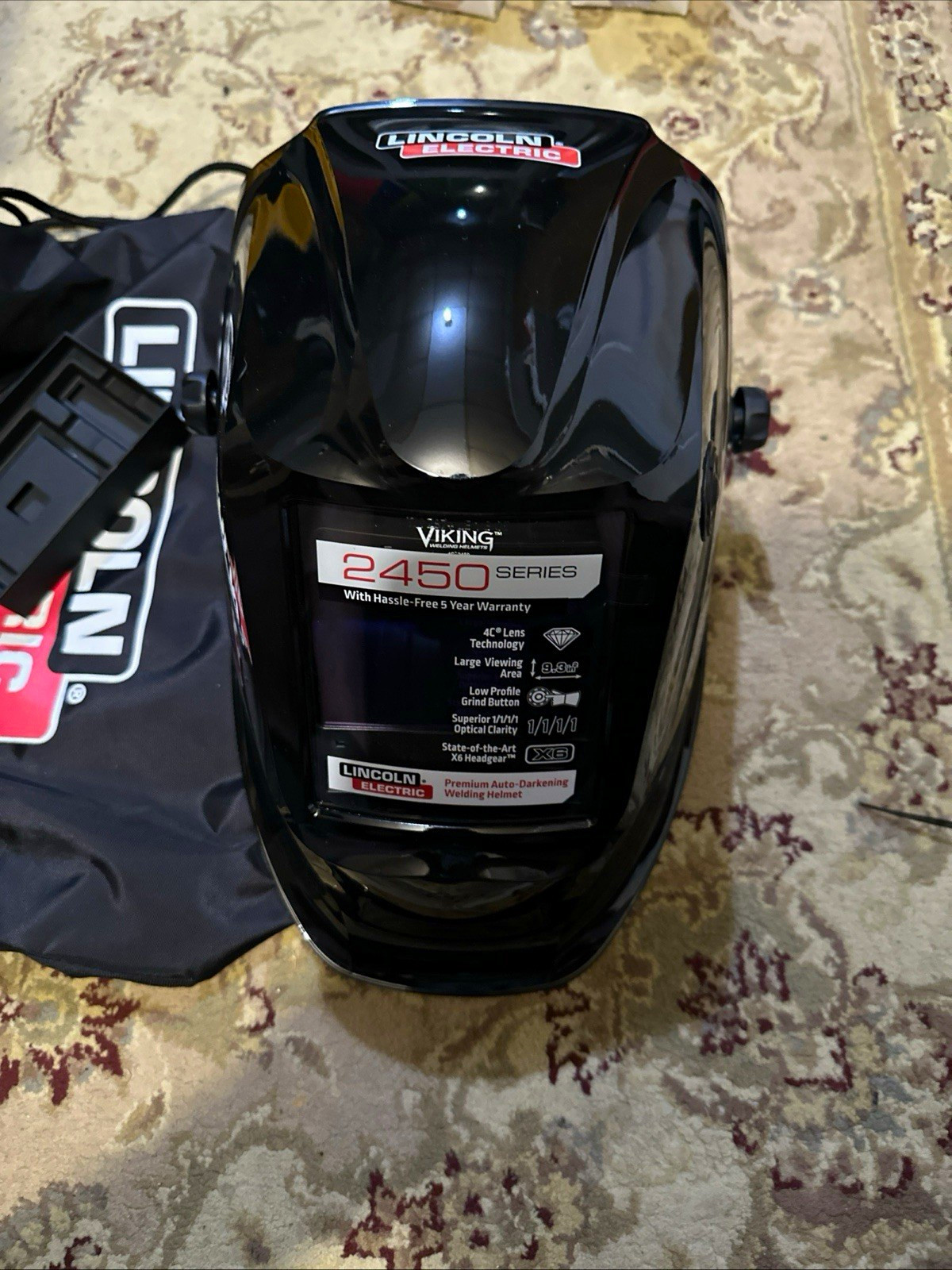 Lincoln Electric Viking 2450 Auto Darkening Welding Helmet Shade 9-13 4 Sensor Lincoln Electric Viking 2450 Auto Darkening Welding Helmet Shade 9-13 4 Sensor