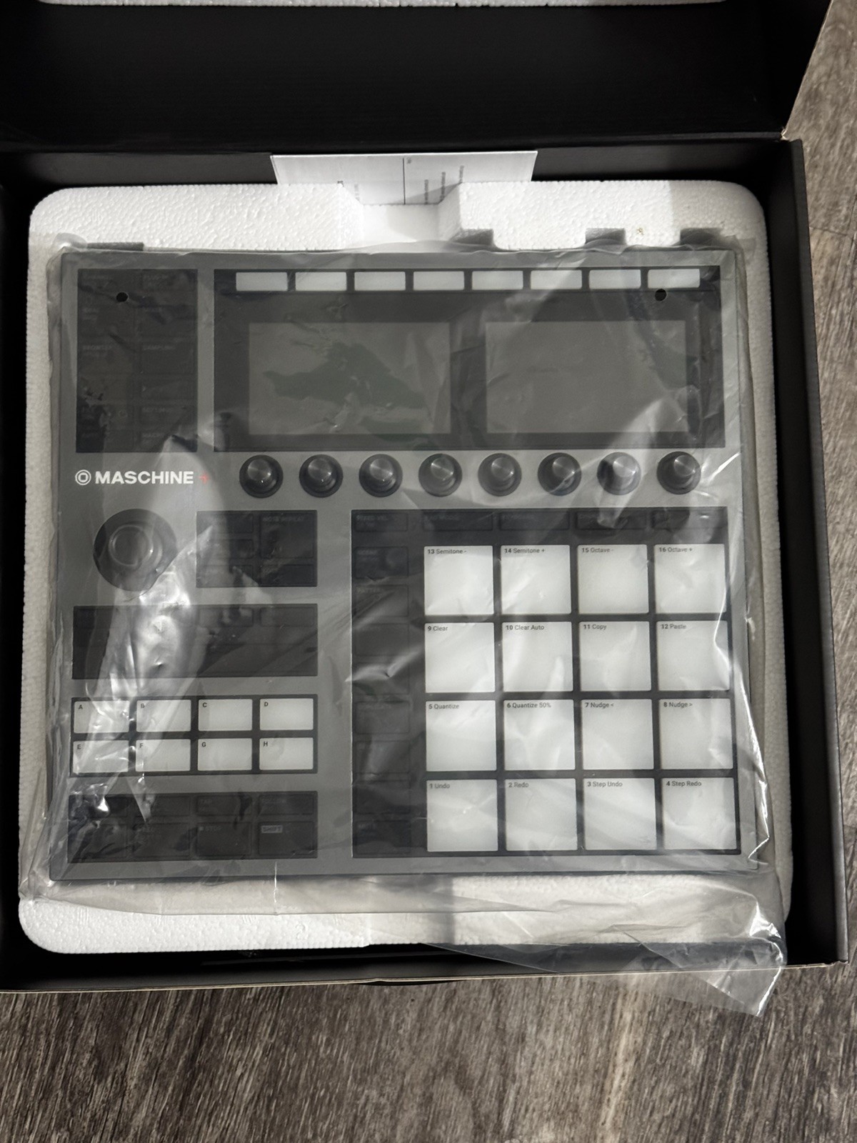 Maschine+ Plus Native Instruments Standalone  Production/Performance Workstation