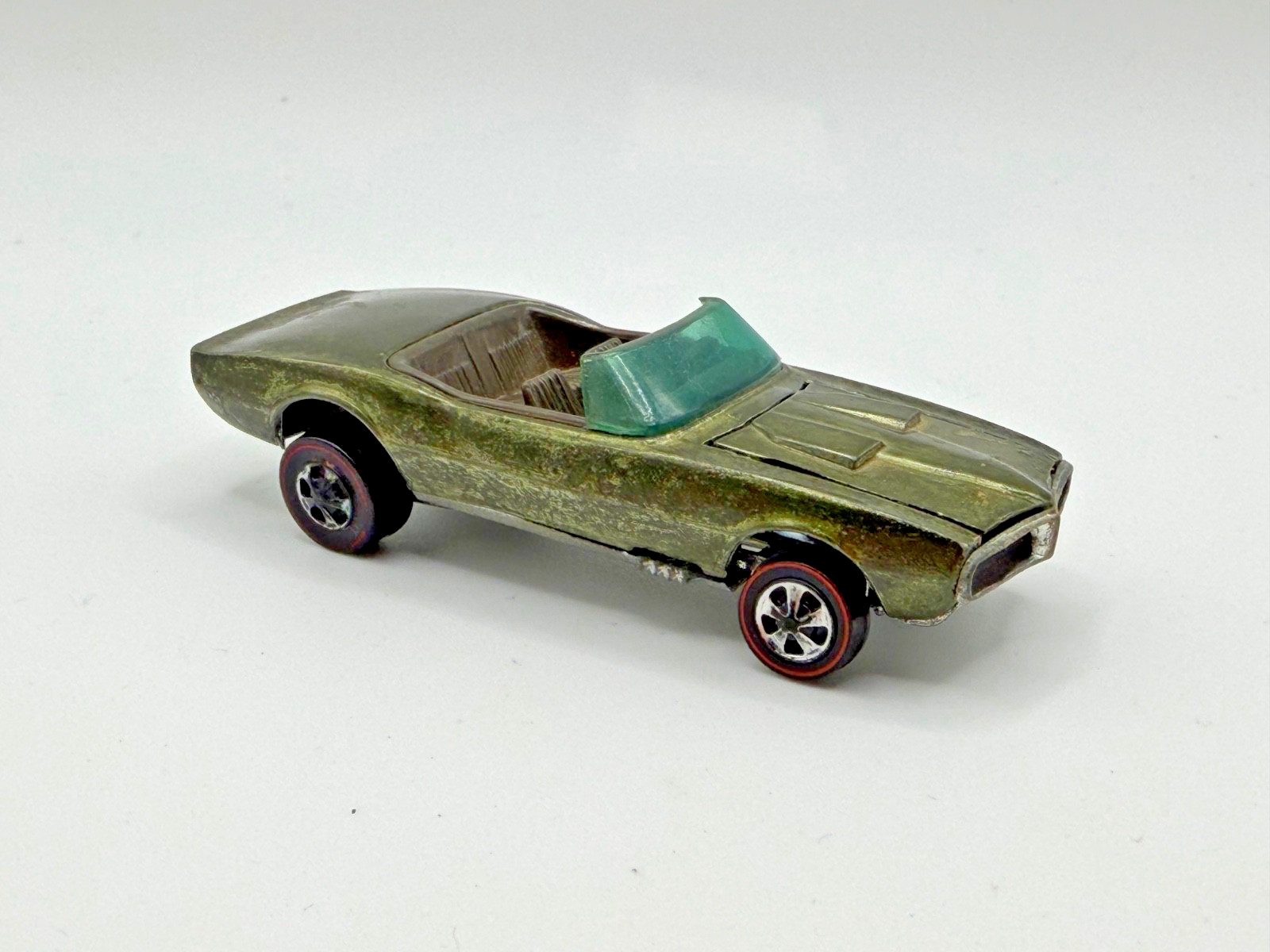 VINTAGE HOT WHEELS REDLINE 1967 OLIVE GREEN CUSTOM FIREBIRD BROWN INTERIOR VINTAGE HOT WHEELS REDLINE 1967 OLIVE GREEN CUSTOM FIREBIRD BROWN INTERIOR