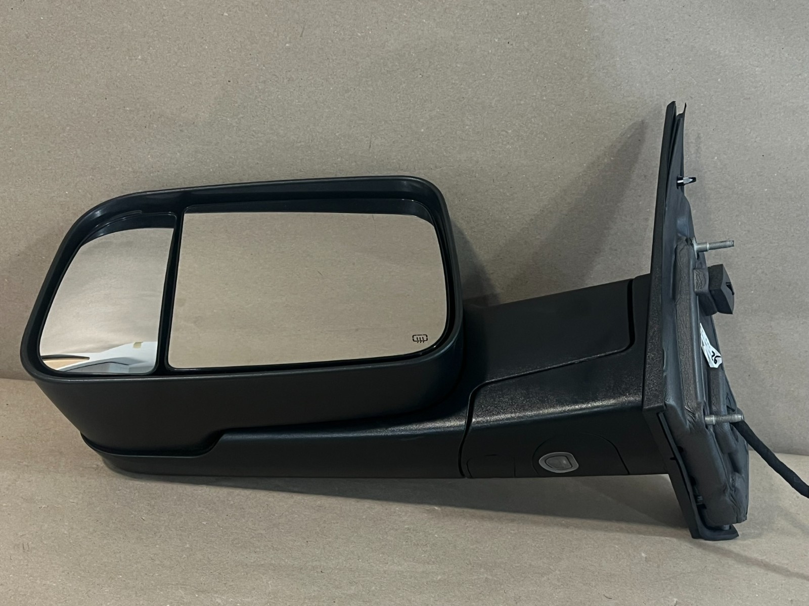 Genuine Mopar Outside Rear-View Mirror Left 68493429AA 2013-2021 RAM 1500-3500 Genuine Mopar Outside Rear-View Mirror Left 68493429AA 2013-2021 RAM 1500-3500