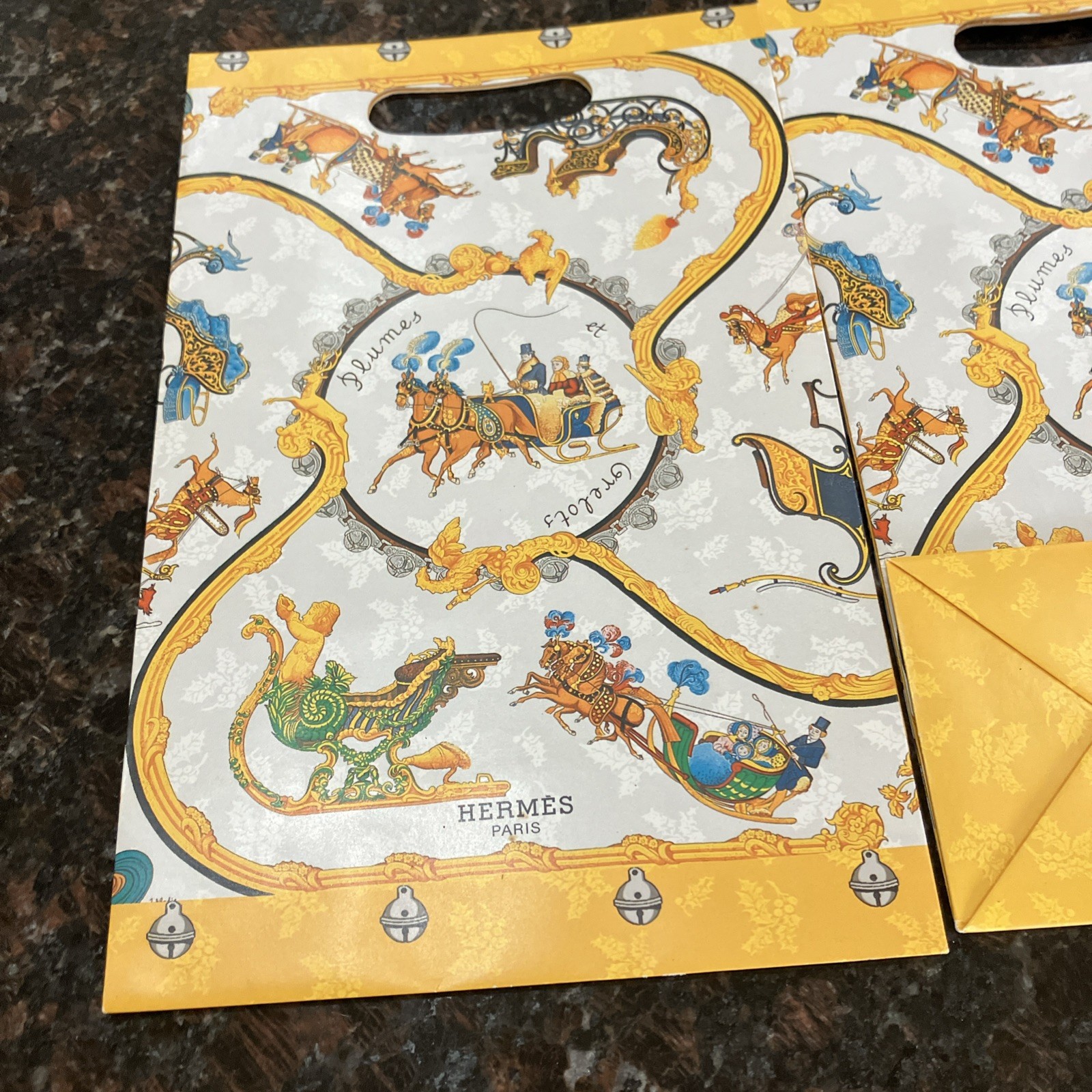 NEW Lot of 3 Hermes  Paris Authentic bags Medium NEW