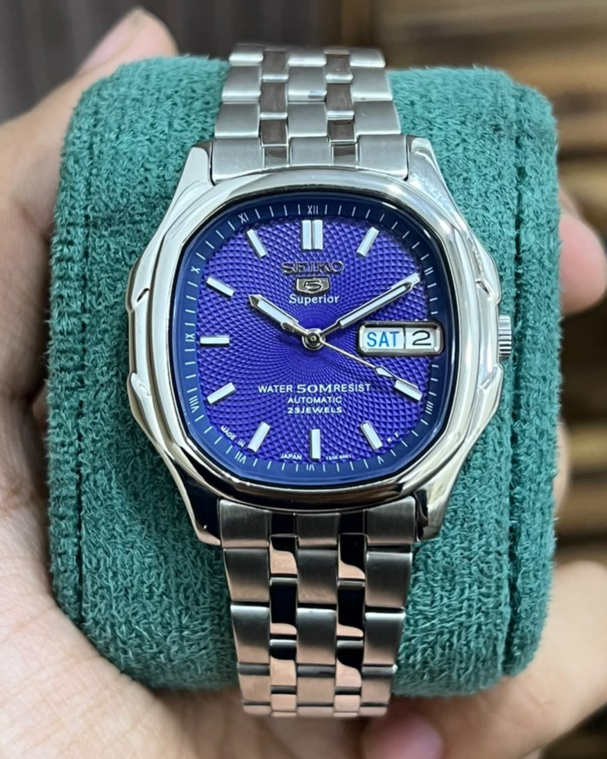 Rare Seiko 5 Superior Blue whirlpool Dial Mens Watch Japan Made 7s36-5000 Rare Seiko 5 Superior Blue whirlpool Dial Mens Watch Japan Made 7s36-5000