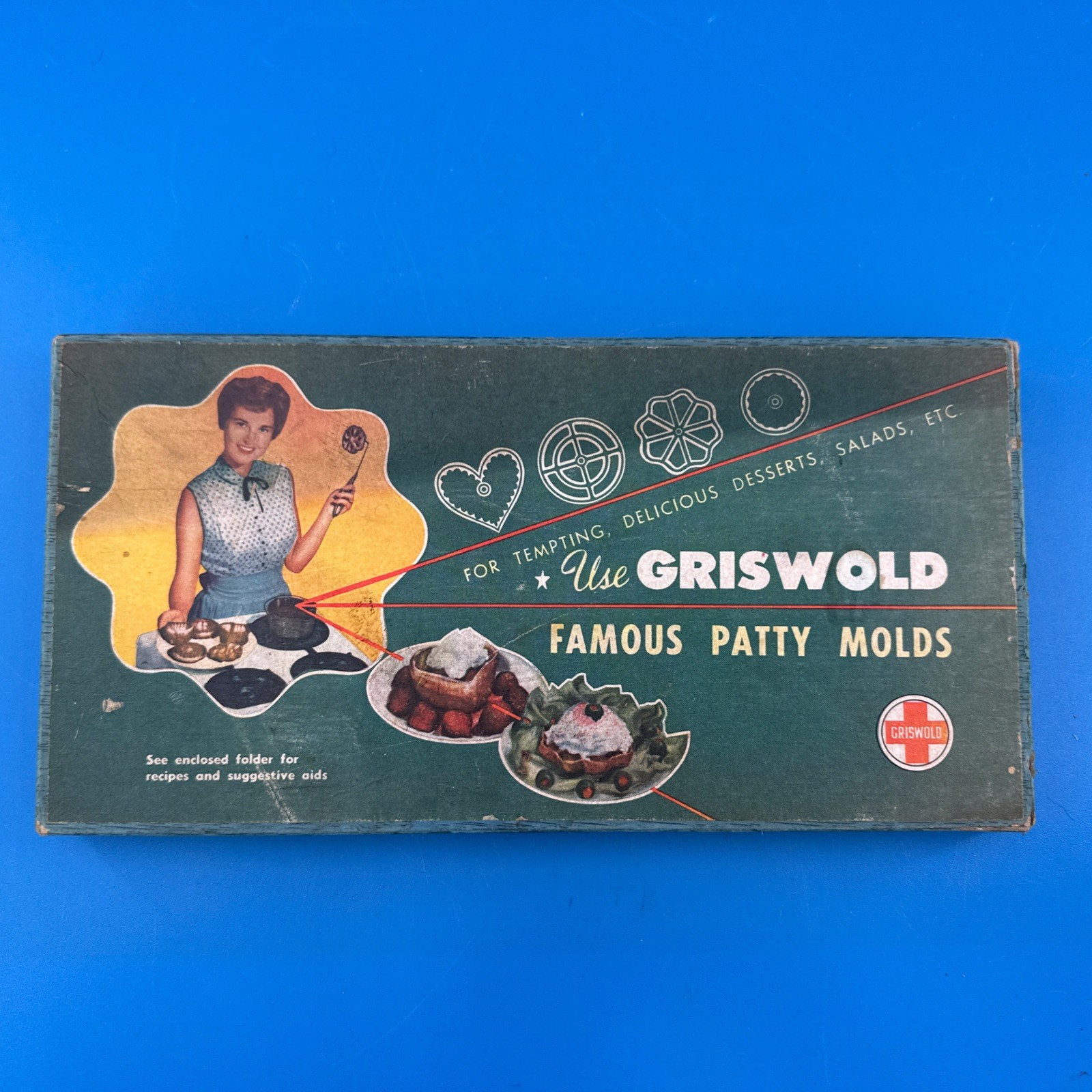 Vintage Griswold Cast Iron Patty Molds Set in Original Box Vintage Griswold Cast Iron Patty Molds Set in Original Box