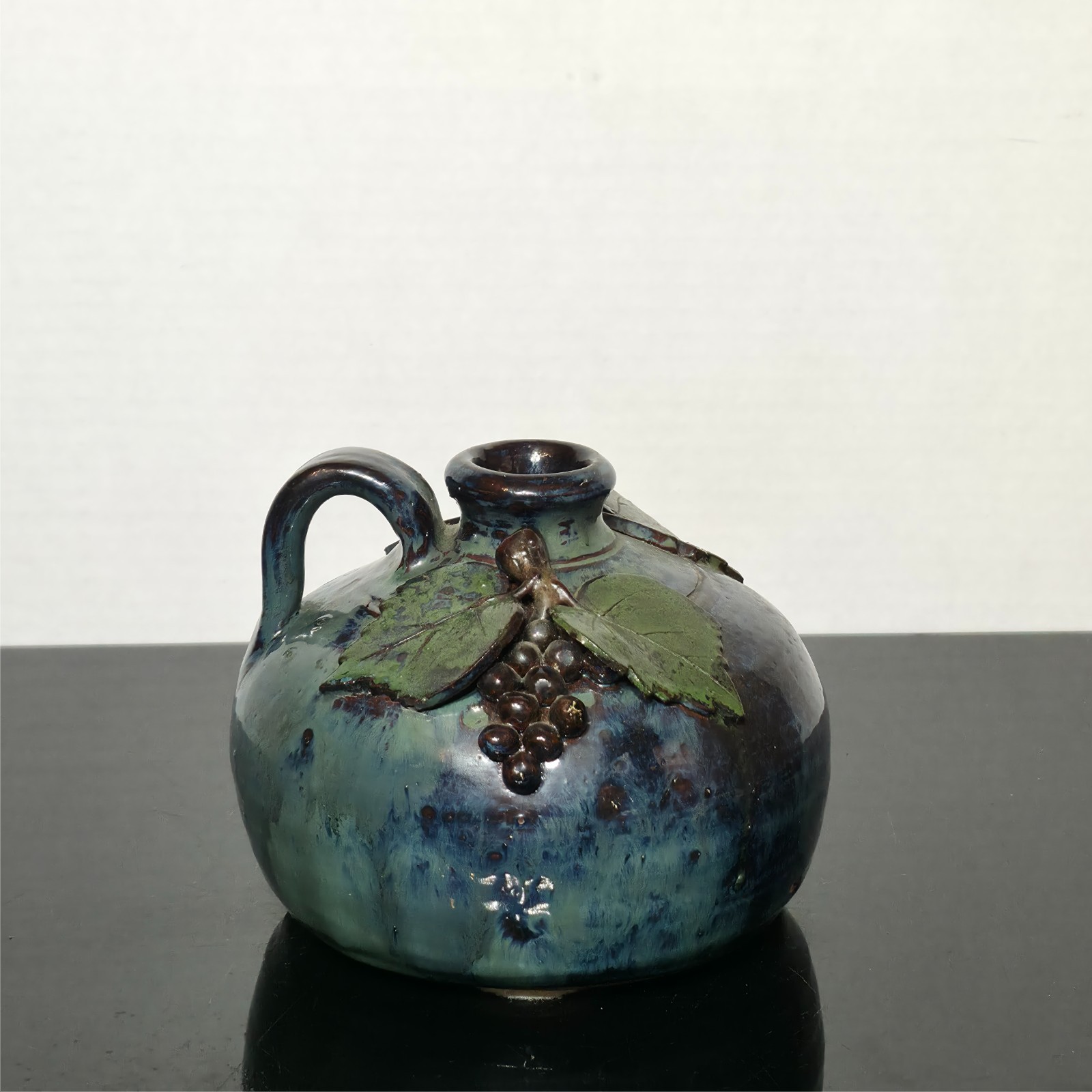 Bobby Ferguson Folk Art Grape Buggy Jug