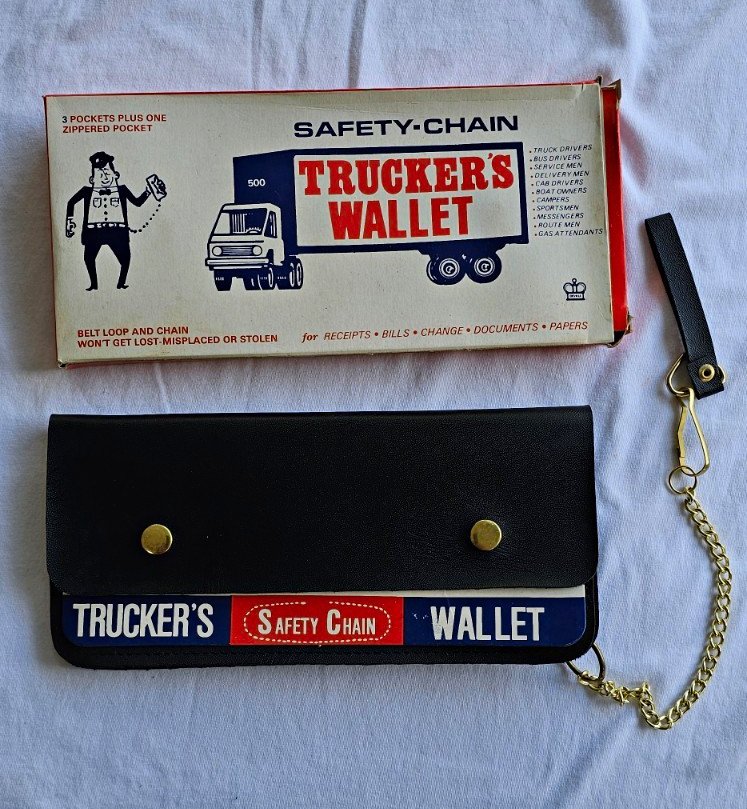 Vintage 1980s Trucker\'s Biker Safety Chain Wallet 