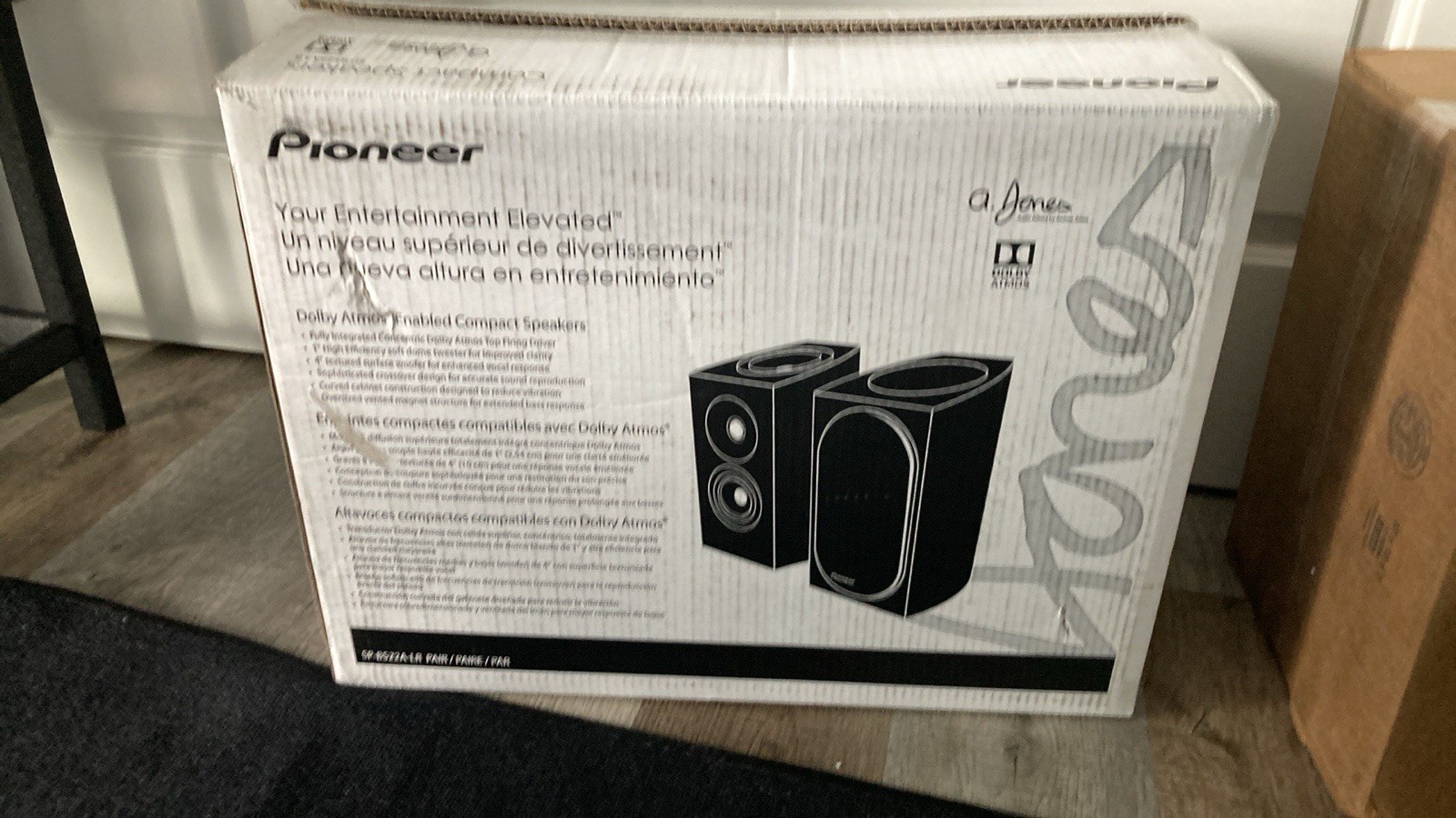 Pioneer SP-BS22-LR Bookshelf Speakers Pair Andrew Jones Atmos Surround In Box Pioneer SP-BS22-LR Bookshelf Speakers Pair Andrew Jones Atmos Surround In Box