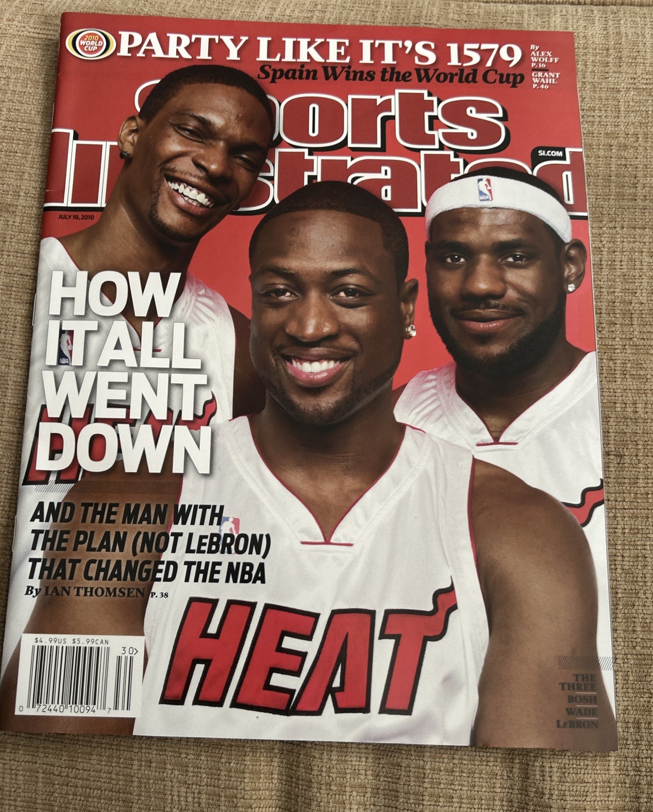 Sports Illustrated July 19, 2010 Miami Heat LeBron James, Wade Bosh Newsstand Sports Illustrated July 19, 2010 Miami Heat LeBron James, Wade Bosh Newsstand