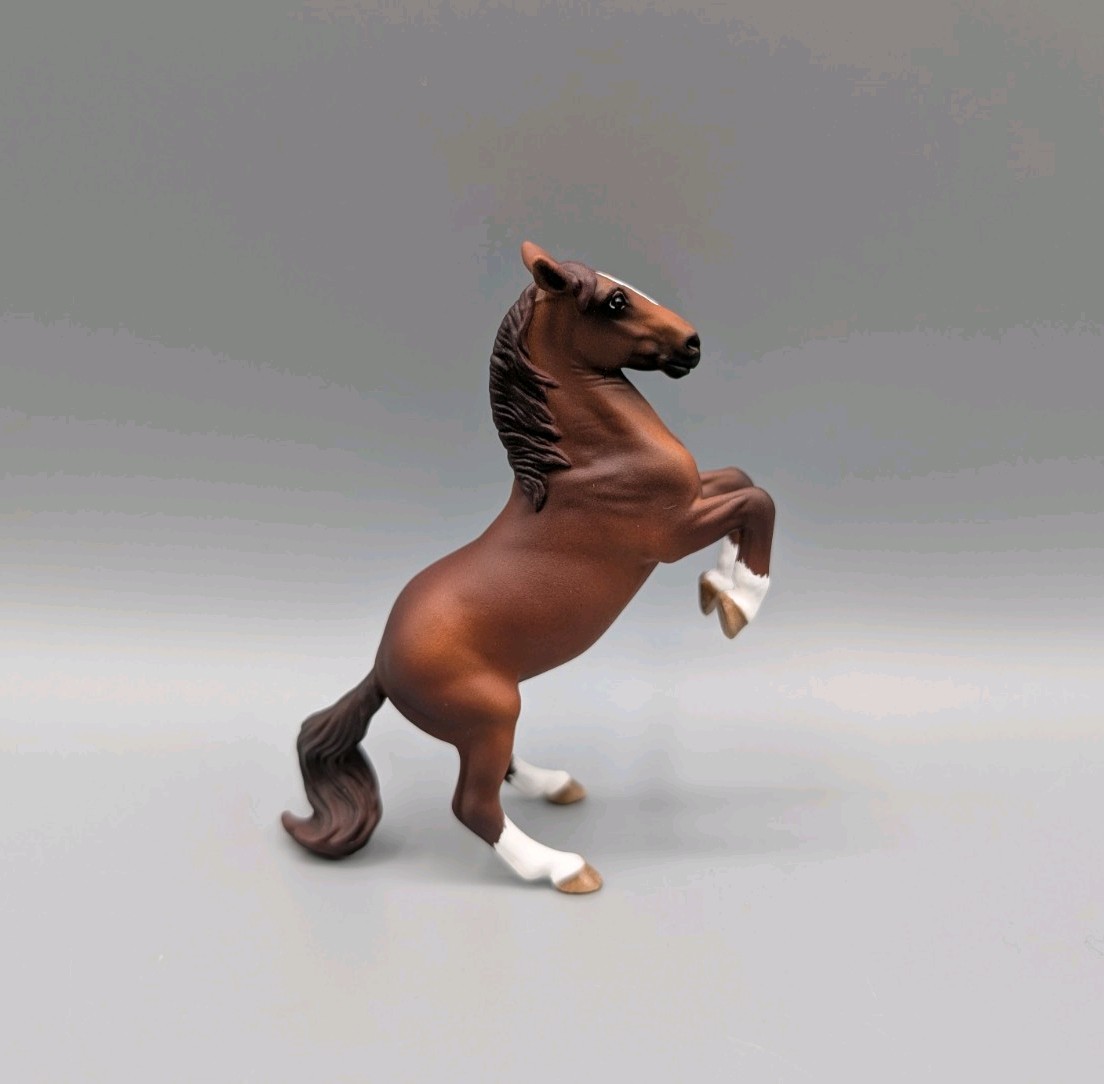 Breyer Stablemates Horse • Custom Darwin • CM Chestnut Lippizaner