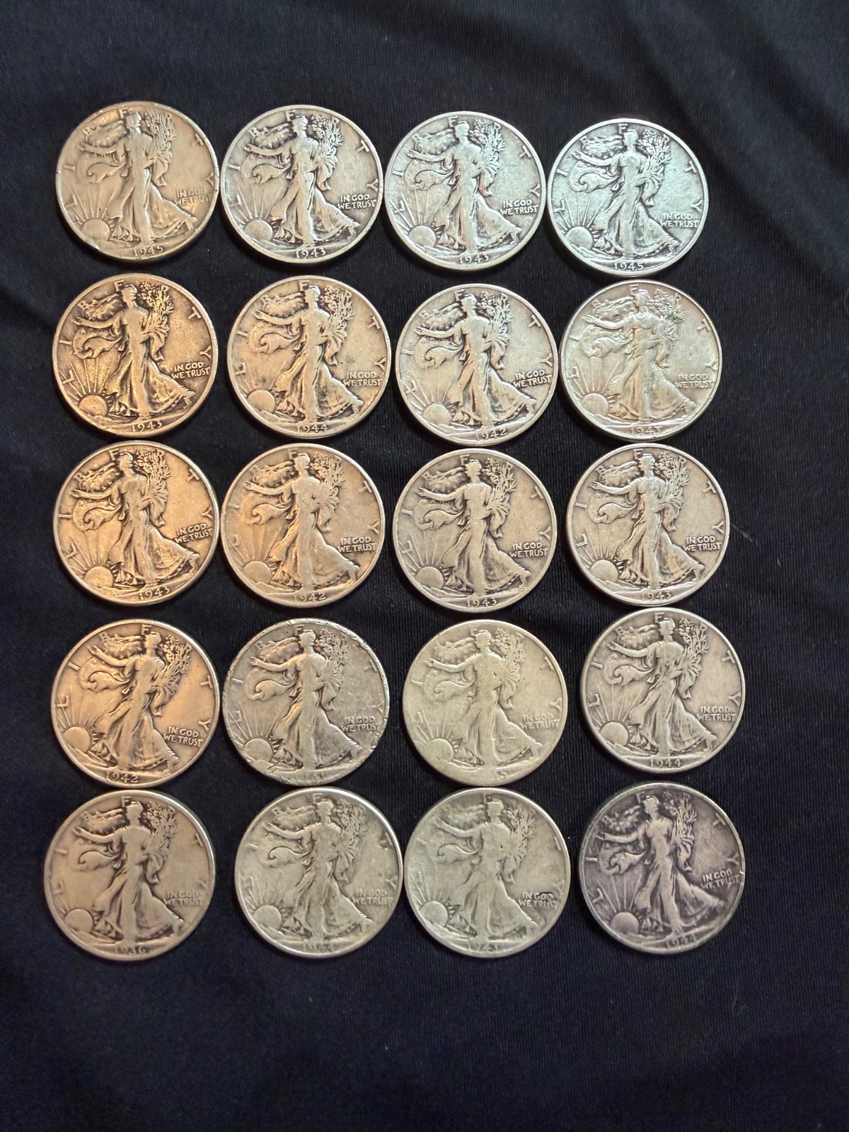 20 Walking Liberty Half Dollars 90% Silver 1940s $10 Face Value Uncleaned