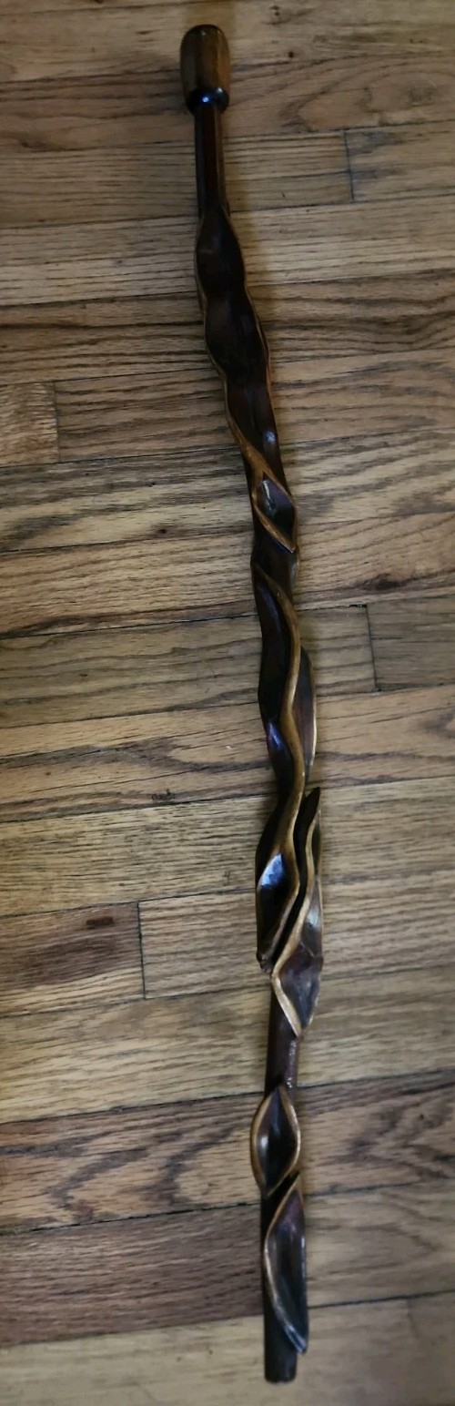 Nice Vtg Diamond Willow walking Cane 32.75\ Nice Vtg Diamond Willow walking Cane 32.75\