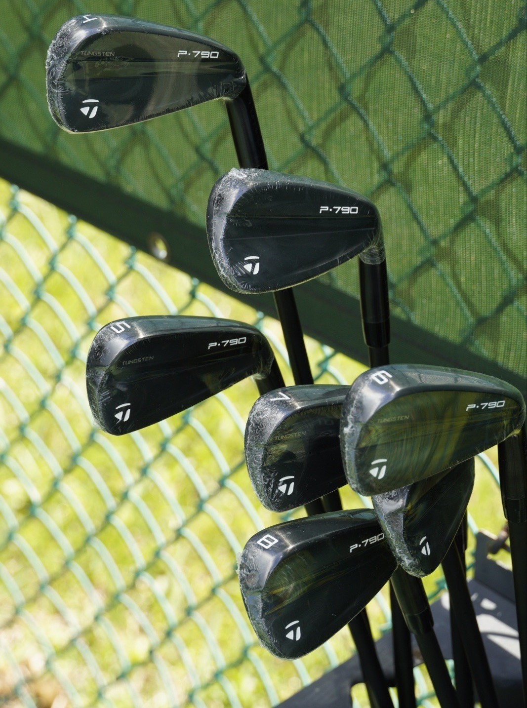 TaylorMade 2023 P790 Phantom Black Iron Set 4-PW Dynamic Gold 105 S300 Stiff