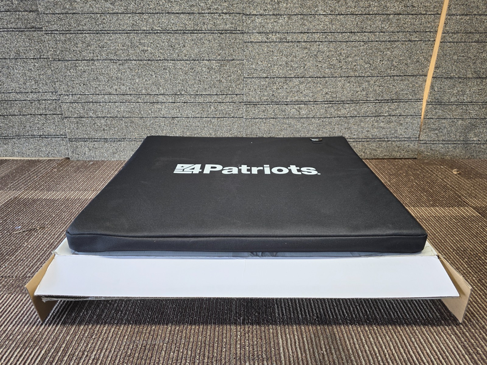 4Patriots 100W Folding Laminate Solar Panel Portable High Efficiency