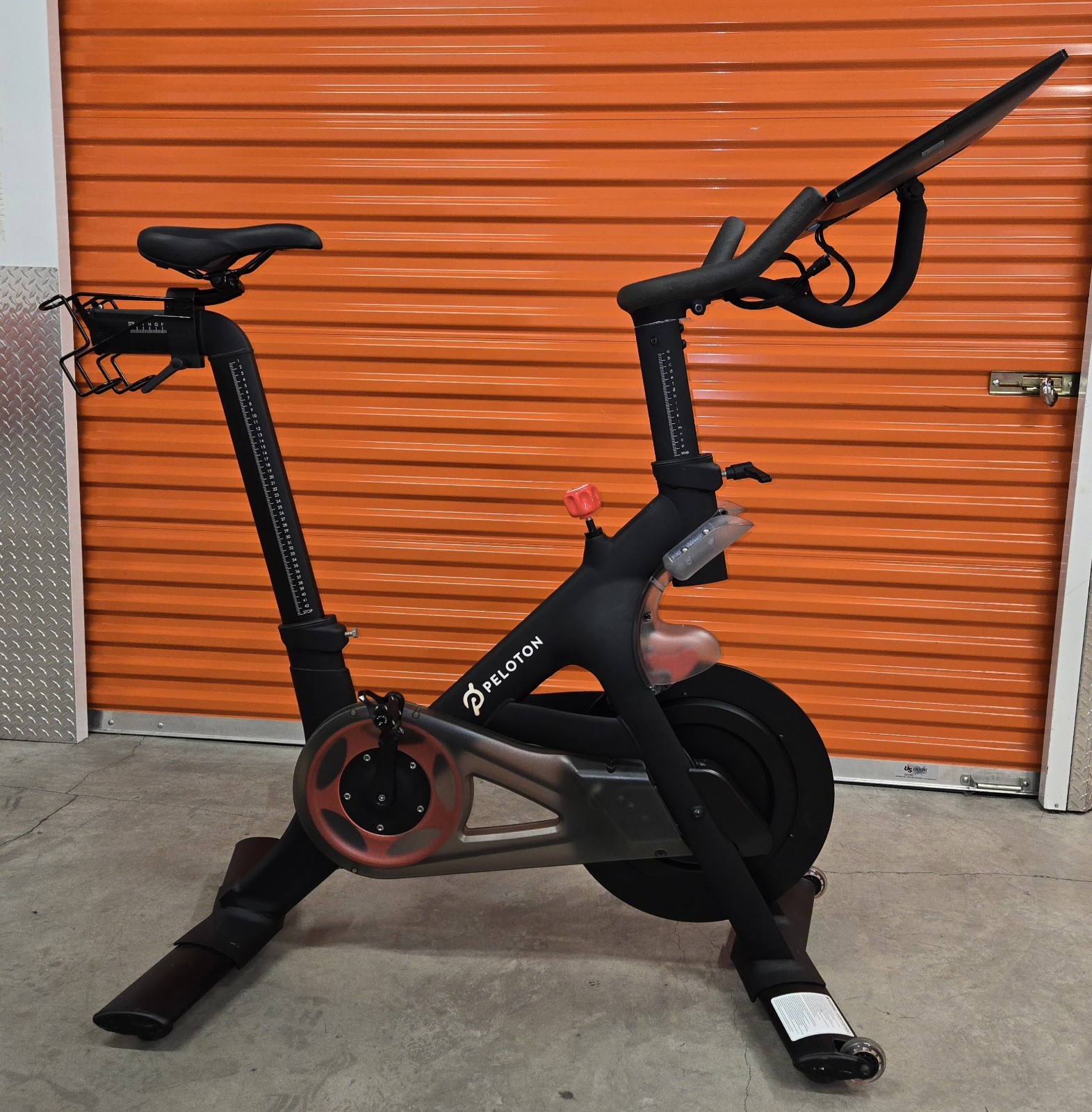 Peloton Bike PLTN-RB1VQ - preowned, Excellent condition, barely used, 22\ Peloton Bike PLTN-RB1VQ - preowned, Excellent condition, barely used, 22\