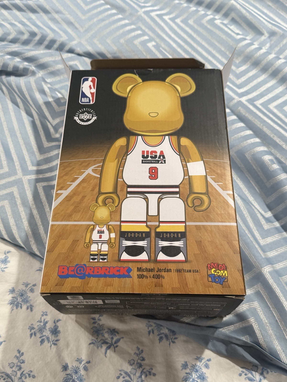 1992 Jordan Team USA Bearbrick Medicom Toy 400 % 100% Figure 1992 Jordan Team USA Bearbrick Medicom Toy 400 % 100% Figure