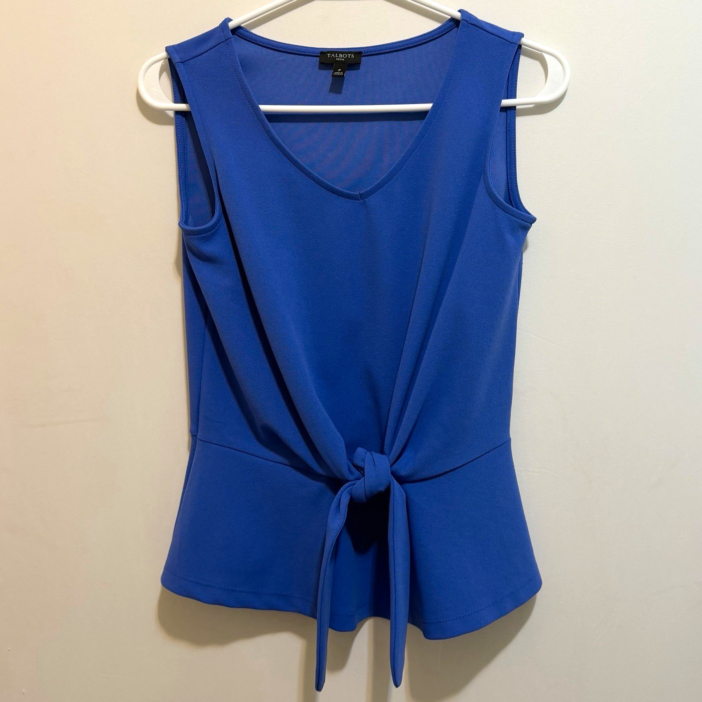 Talbots Women’s Petite P Blue Solid Knit V-Neck Sleeveless Wrap Tie Top Talbots Women’s Petite P Blue Solid Knit V-Neck Sleeveless Wrap Tie Top