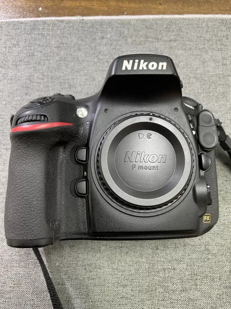 Nikon D800 36.3MP Full Frame DSLR Professional Camera FX Body Low Shutter Count