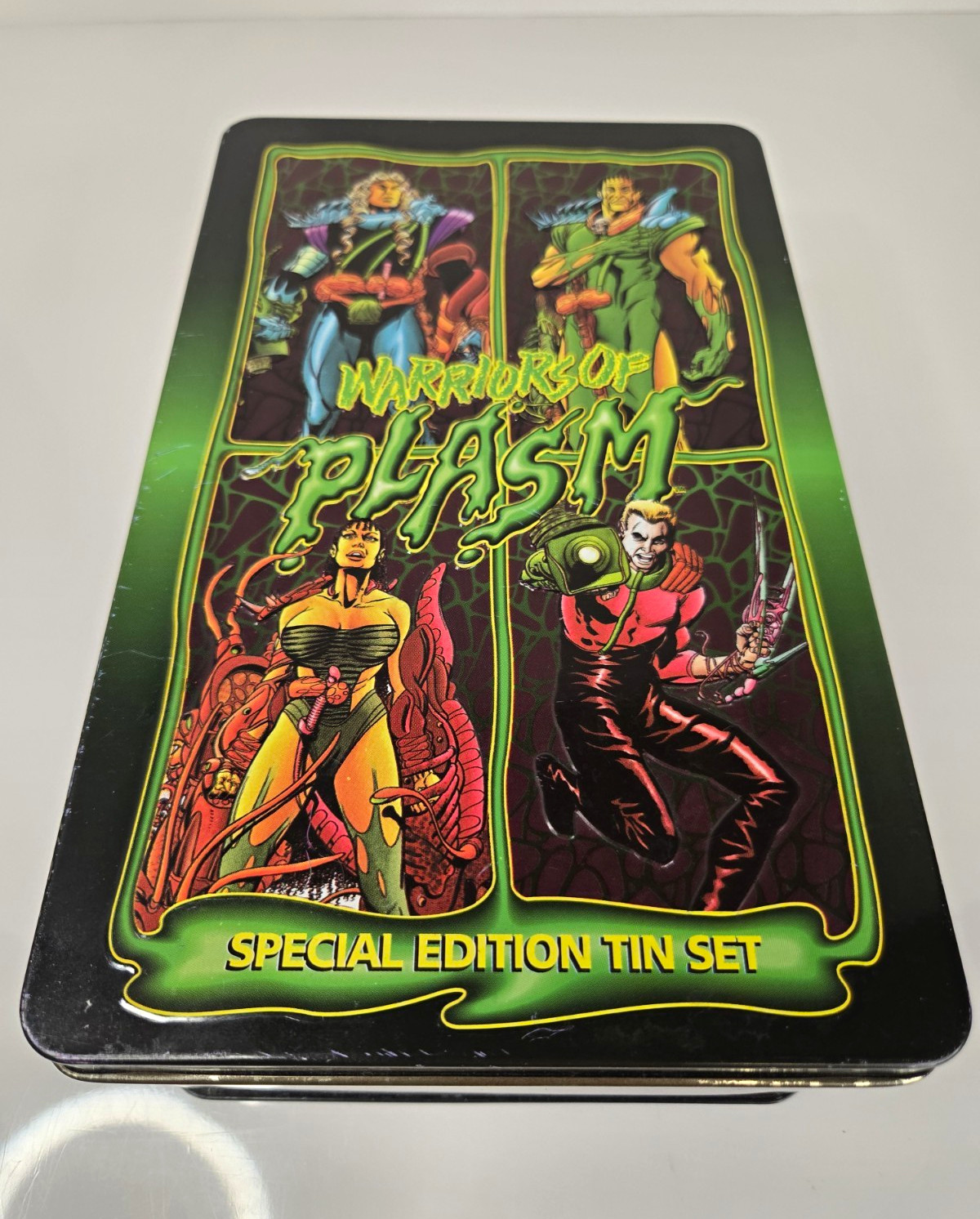 Warriors of Plasm Special Edition Tin Set LE 2104/25000 w/ COA Bonus Cards Warriors of Plasm Special Edition Tin Set LE 2104/25000 w/ COA Bonus Cards