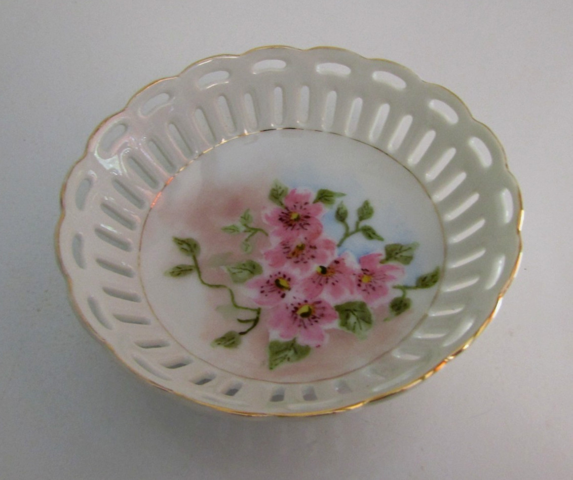 Vintage Reticulated Porcelain Trinket Dish Floral Gold Trim Made in Japan