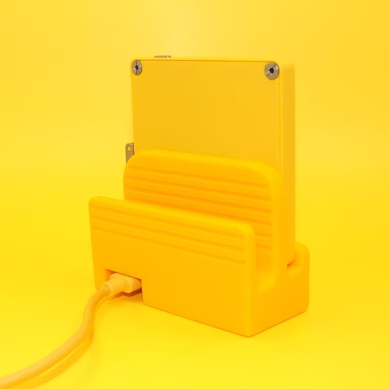 PLAYDATE DOUBLE DATE CHARGING DOCK WITH COVER HOLDER, WEIGHTED, CUSTOM, PANIC