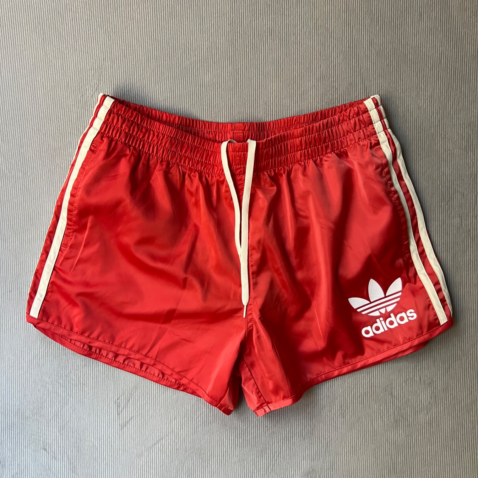 Adidas Originals Mellow Ride Club Satin Shorts Mens M Red Orange HL9274 3-Stripe