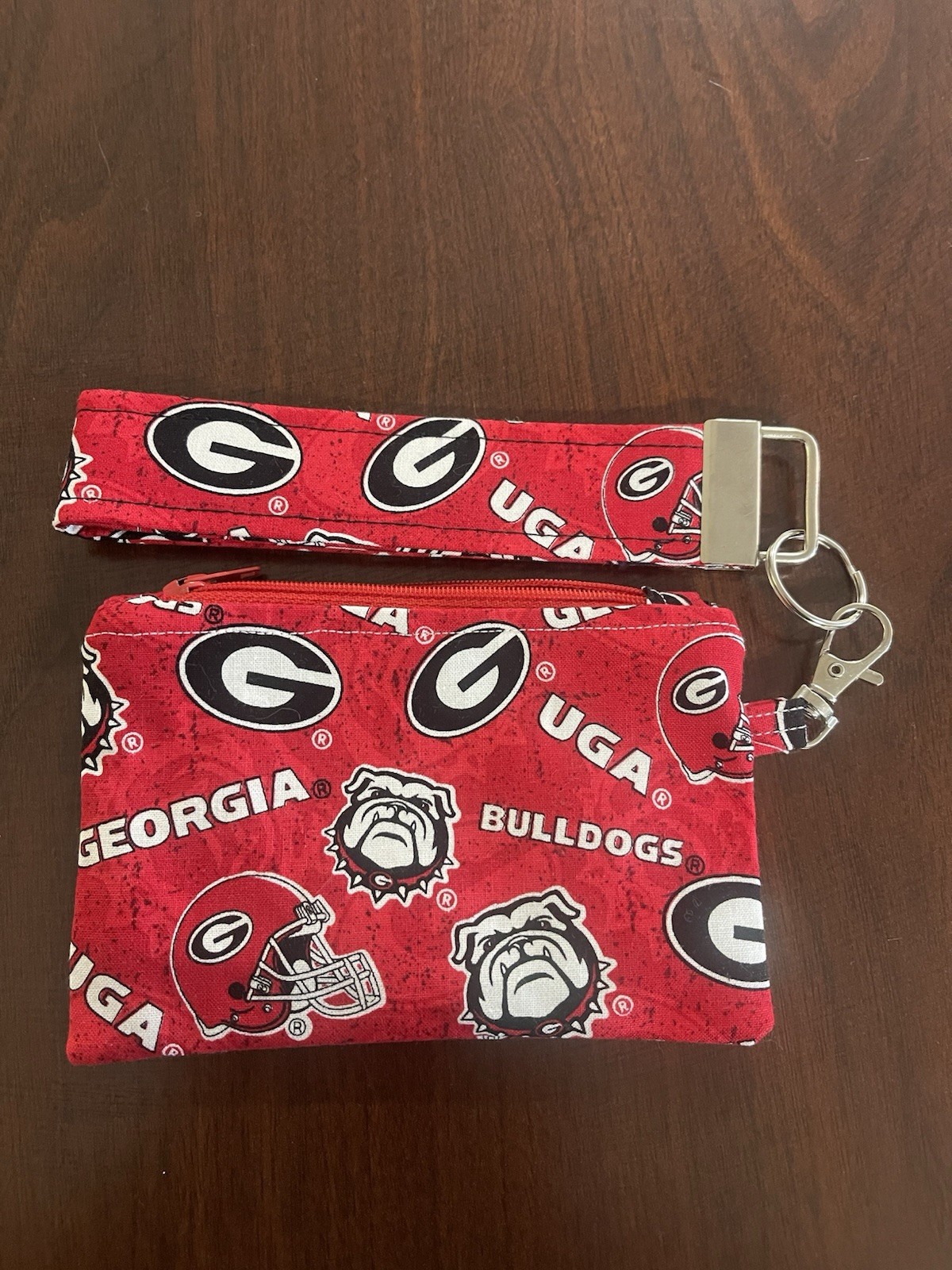 Priced ReducedGeorgia Bulldogs Coin Purse with Keychain Wristlet Priced ReducedGeorgia Bulldogs Coin Purse with Keychain Wristlet