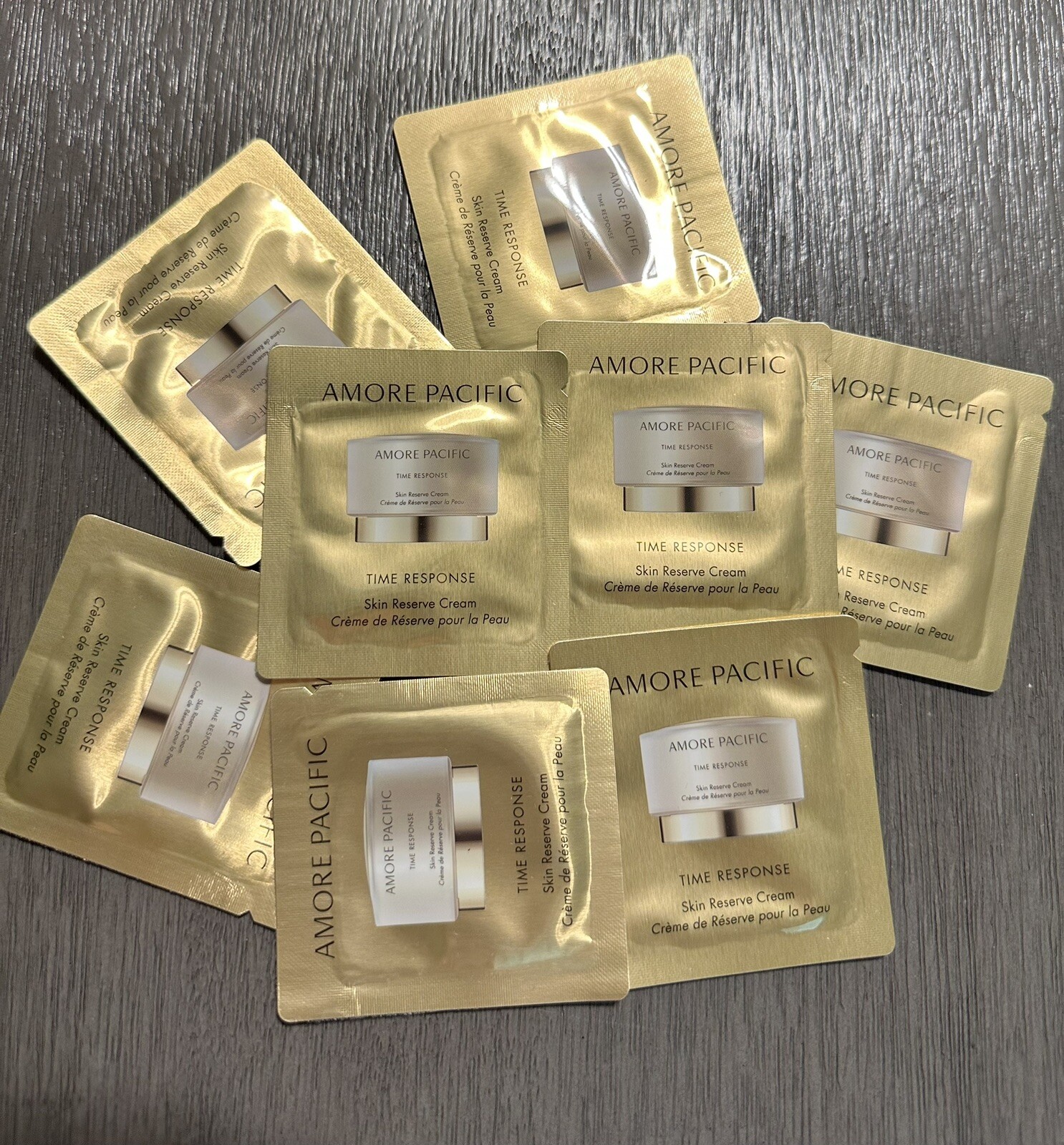 AMORE PACIFIC Time Response Skin Reserve Cream 1ml X 24 Pcs(24ml). Expired 2028