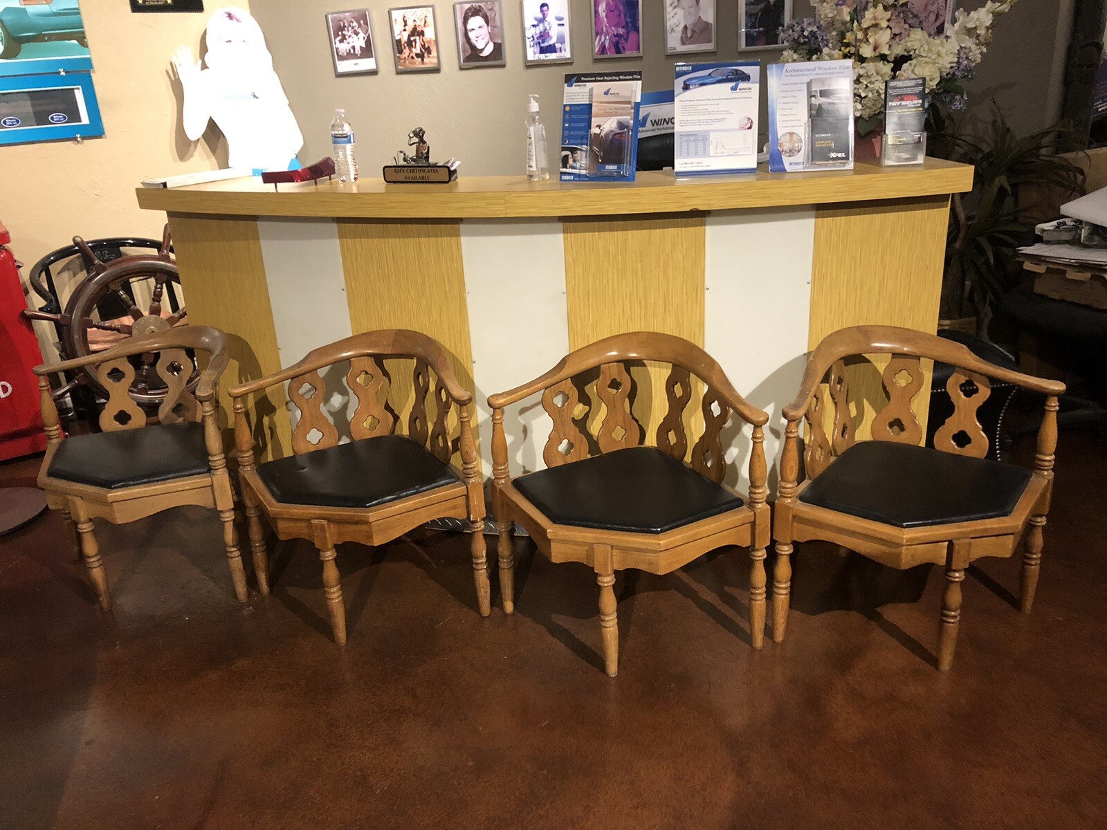 Thomasville Vintage 1960s Rare corner 4 chairs Wood & Leather, Monterey Model