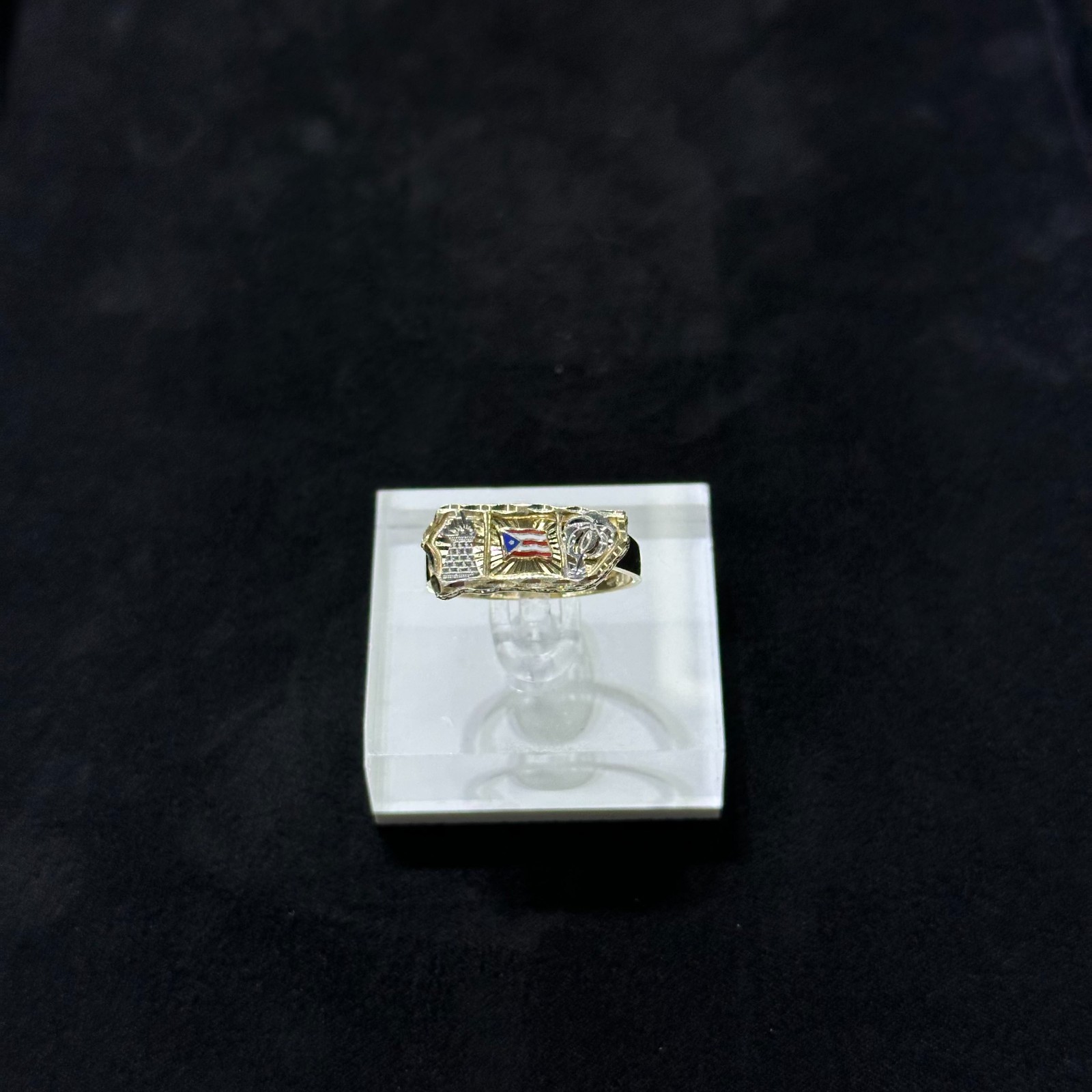 10K Yellow Gold - Puerto Rico Flag Ring