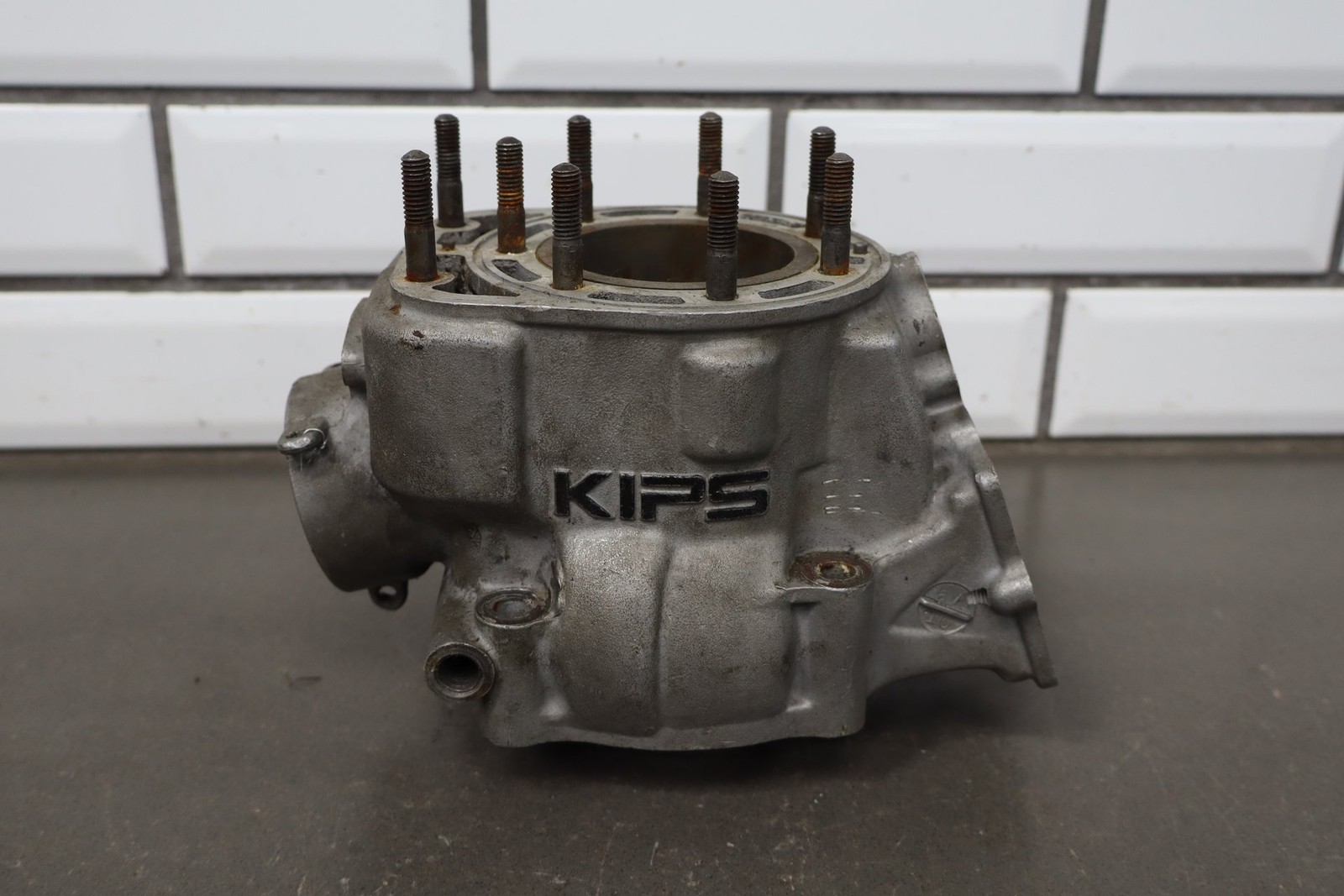 1992 Kawasaki KX250 Engine Motor Cylinder Head OEM 11005-1671 Genuine