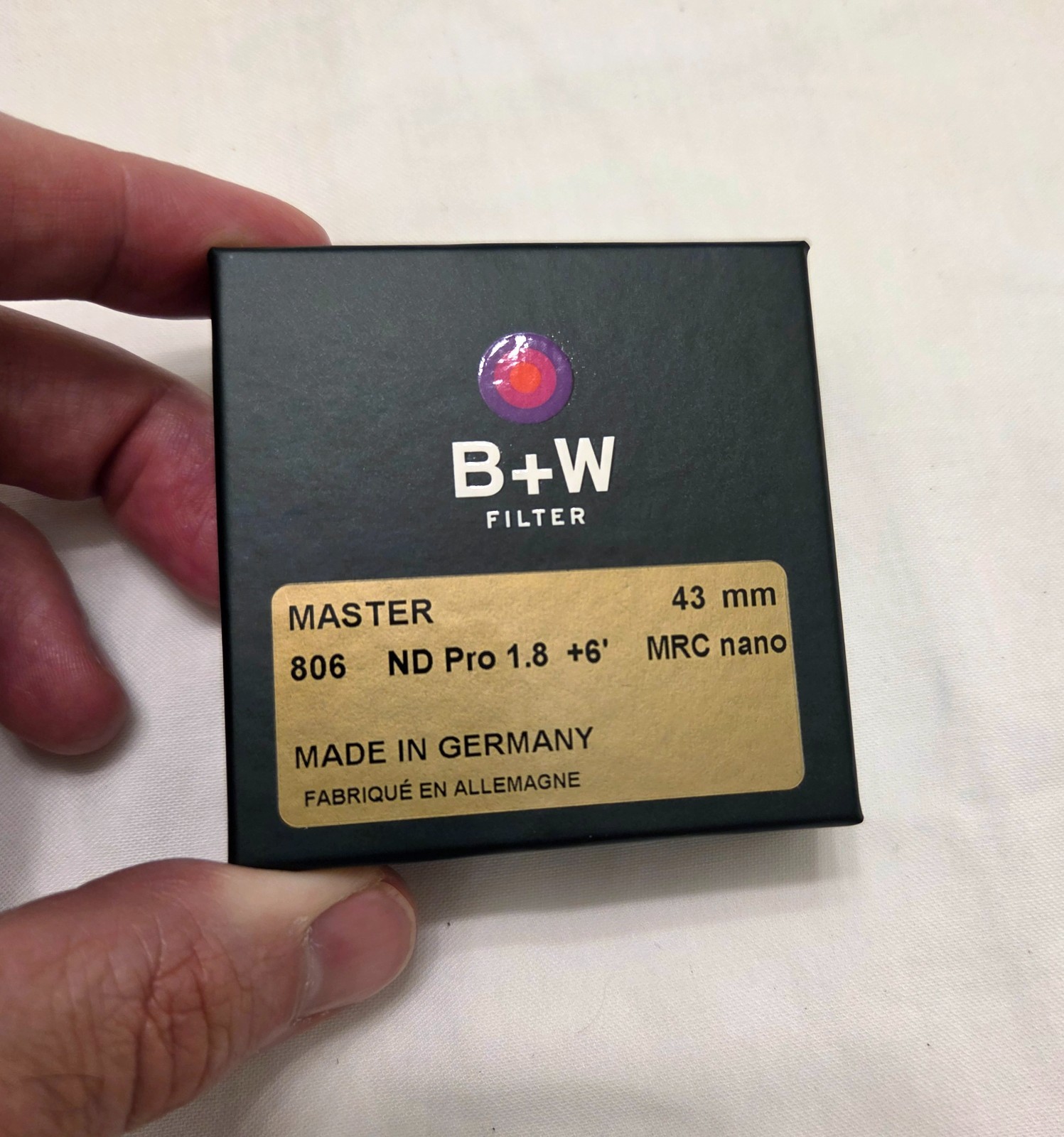 B+W MRC Nano Master #806 ND Filter (43mm, 6-Stop) B+W MRC Nano Master #806 ND Filter (43mm, 6-Stop)