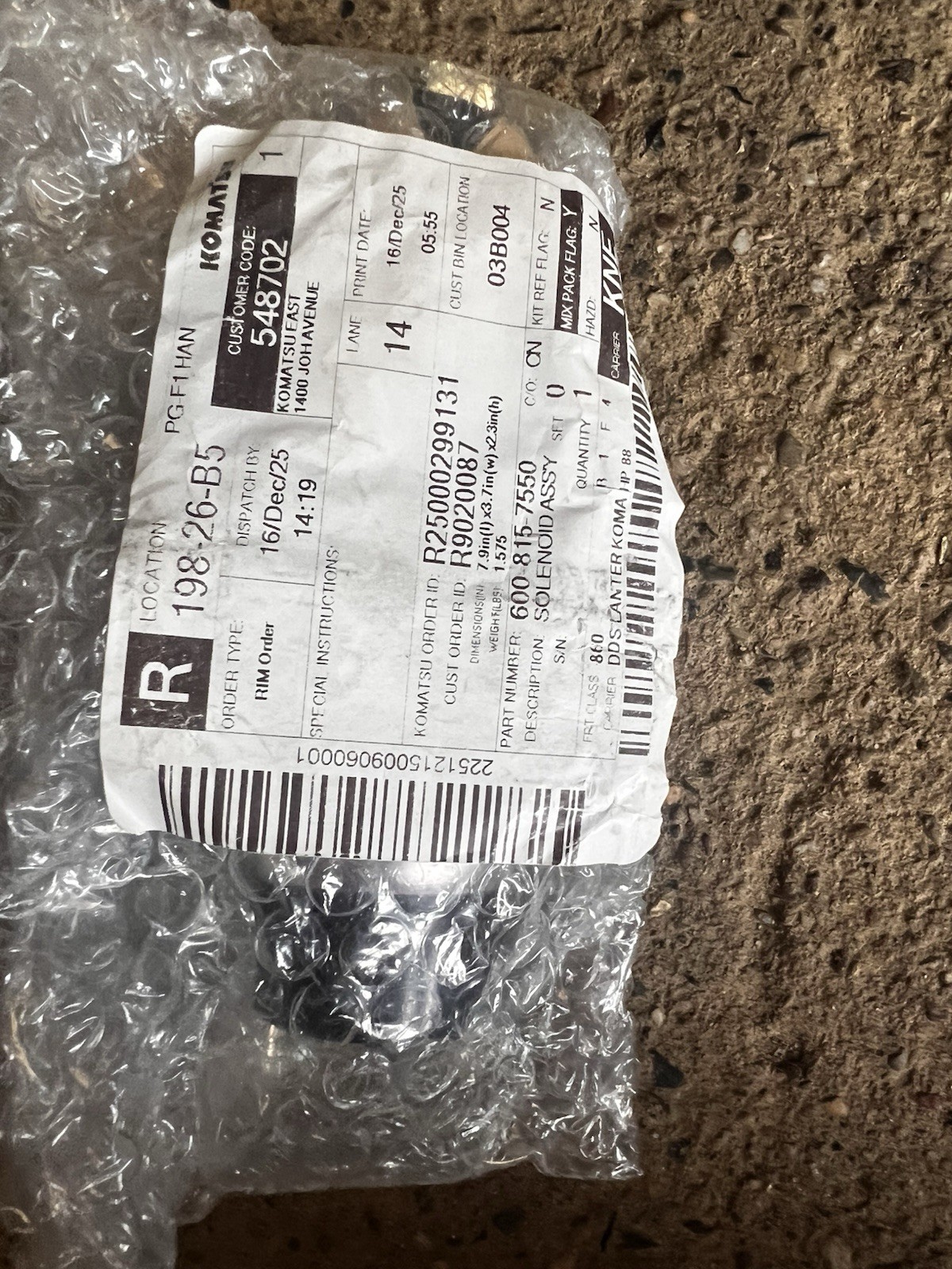 Genuine OEM Komatsu 600-815-7550 24V Fuel Shutoff Stop Solenoid NEW