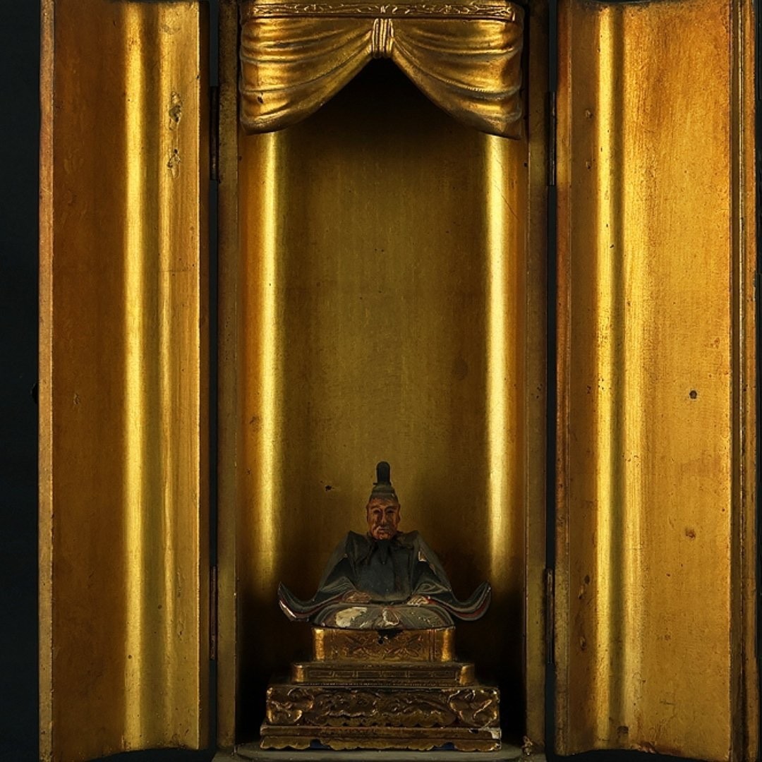 Rare Antique Japanese Butsudan with Kato Kiyomasa Figure