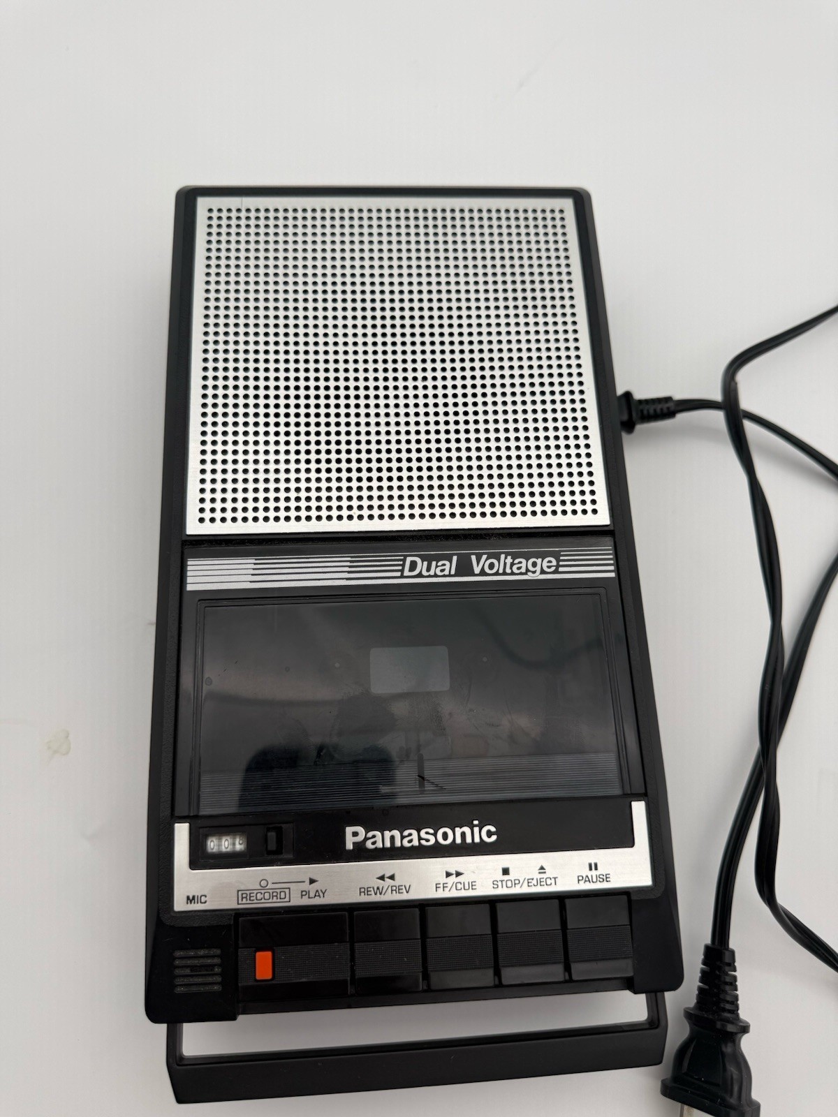 Vintage Panasonic Dual Voltage Portable Cassette Recorder Player Tested RQ-2732A