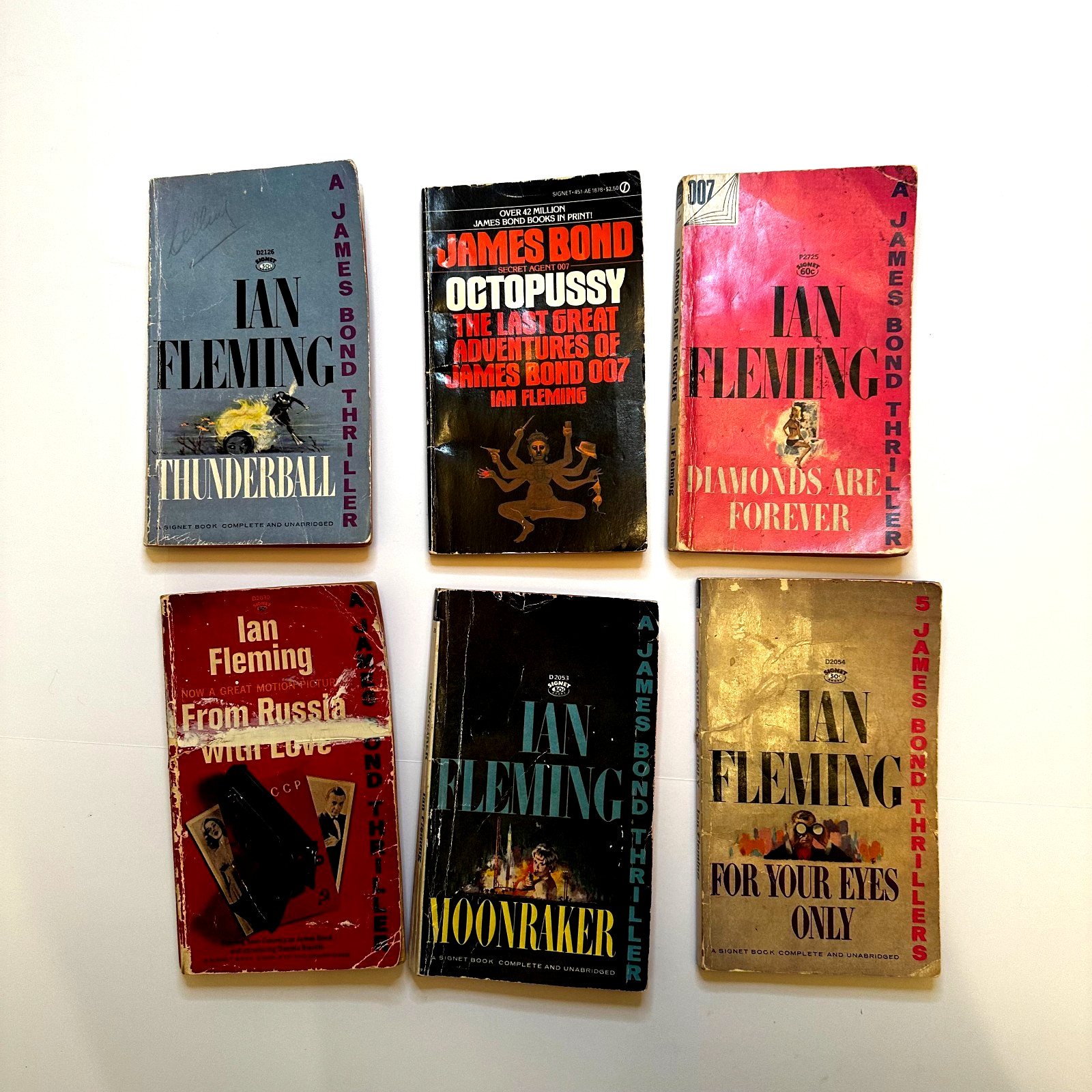 VTG James Bond 007 Lot of 6 Paperbacks Ian Fleming Signet Octopussy 1st Printing