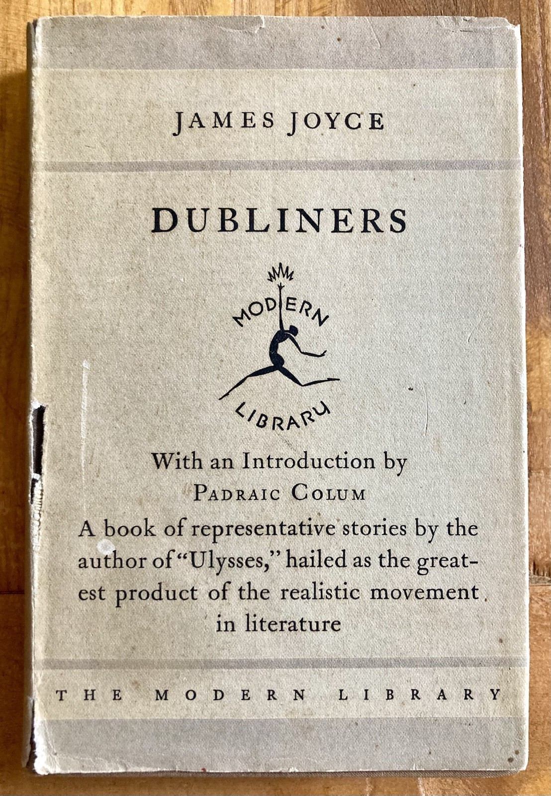 DUBLINERS by JAMES JOYCE ORIGINAL MODERN LIBRARY FLEX CLOTH w/ DUST JACKET RARE DUBLINERS by JAMES JOYCE ORIGINAL MODERN LIBRARY FLEX CLOTH w/ DUST JACKET RARE