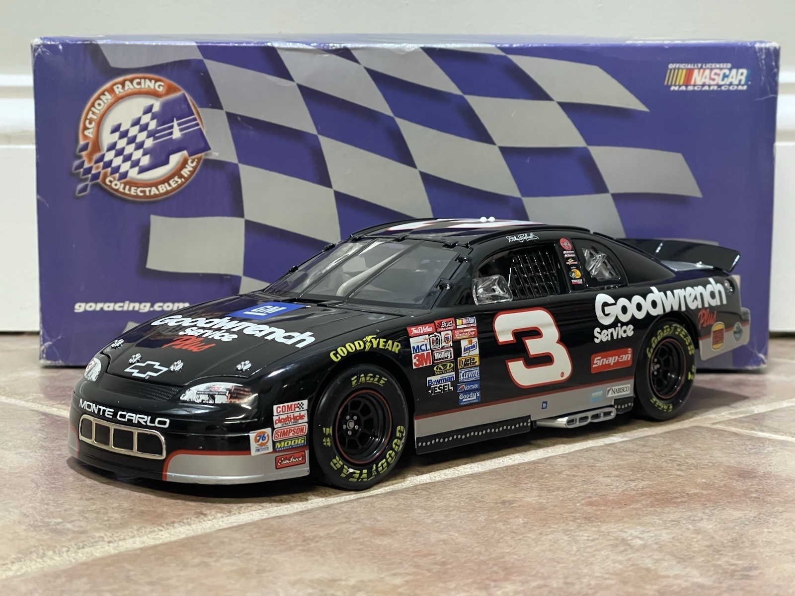 1999 Dale Earnhardt Goodwrench 25th Anniversary Monte Carlo NASCAR Action 1/18