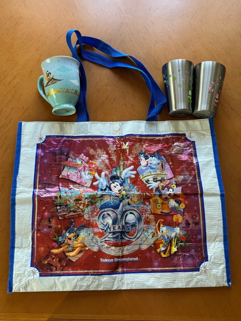 Disney Merchandise - Set of 4