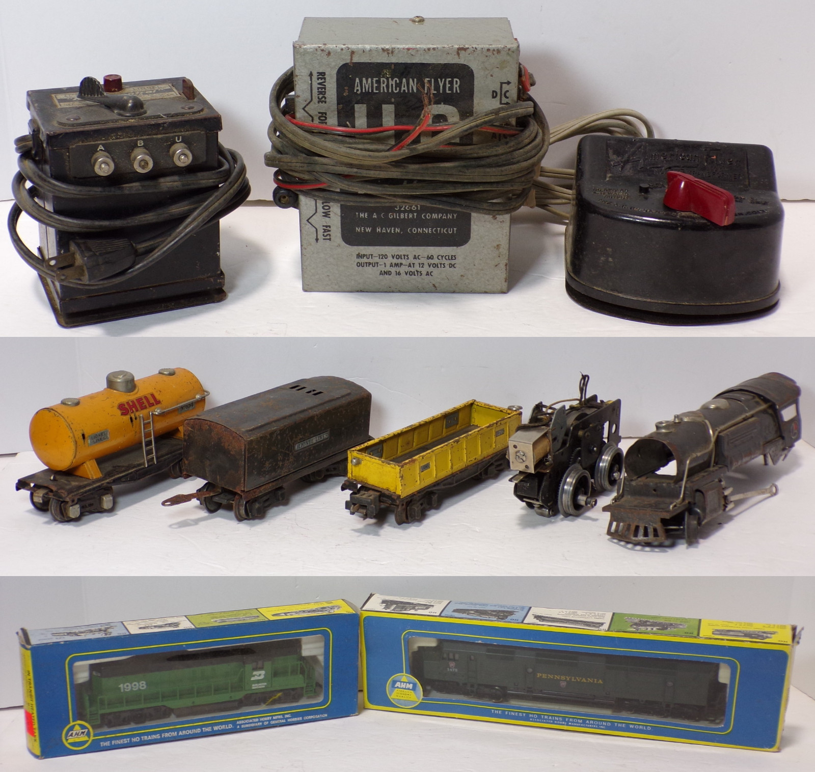 Vintage Lionel Train Cars & Parts O-Scale w/ Transformers - Lot of 10 HS-B1-3