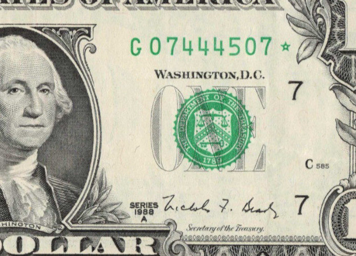 1988A older G star replacement note $1 dollar bill Chicago district G07444507* 1988A older G star replacement note $1 dollar bill Chicago district G07444507*