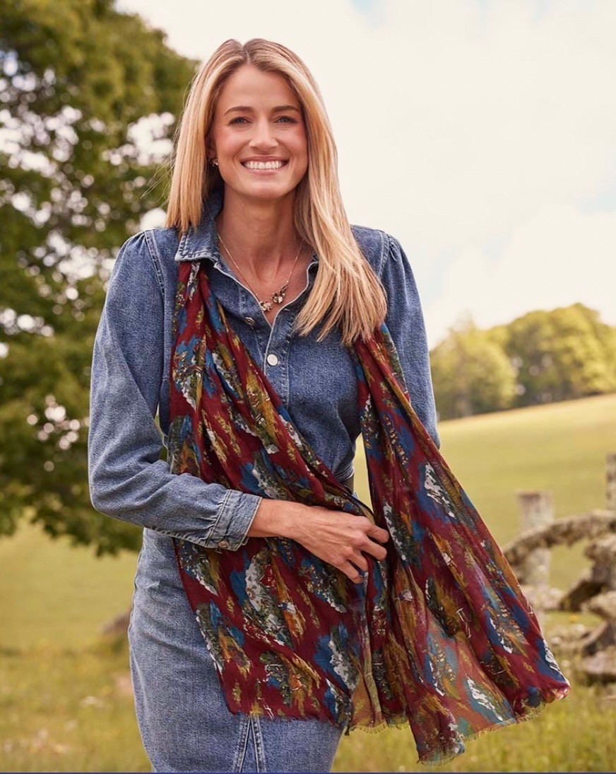 NWT Patricia Nash Montana Prairie Skies Maroon Rectangular Scarf