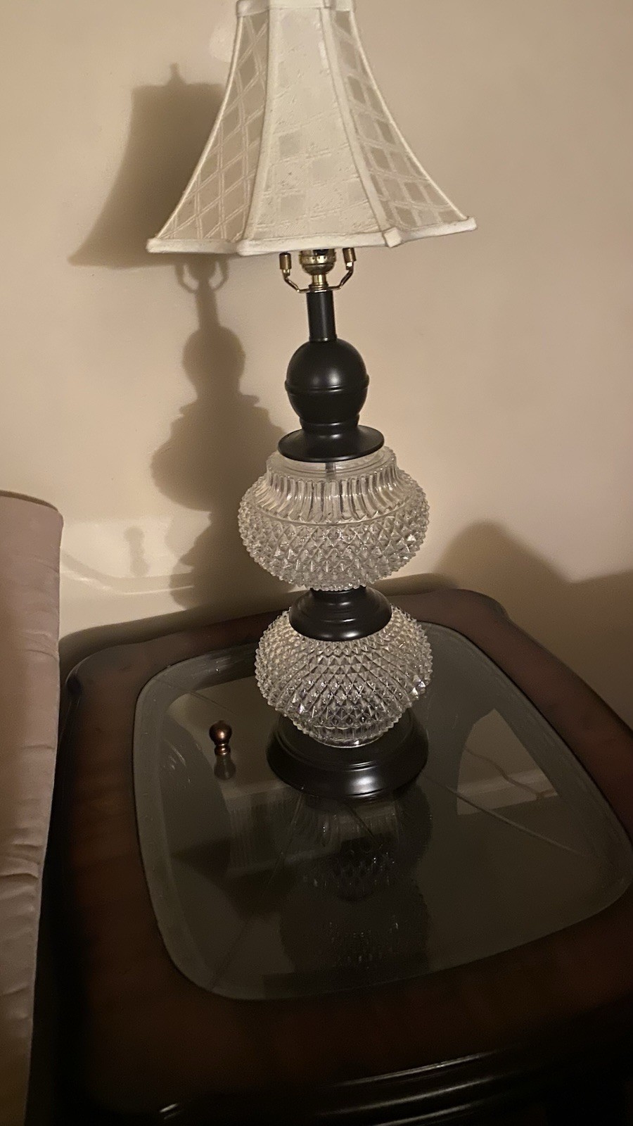 Vintage MCM Double Bulb Hobnail Lamps (2) Vintage MCM Double Bulb Hobnail Lamps (2)