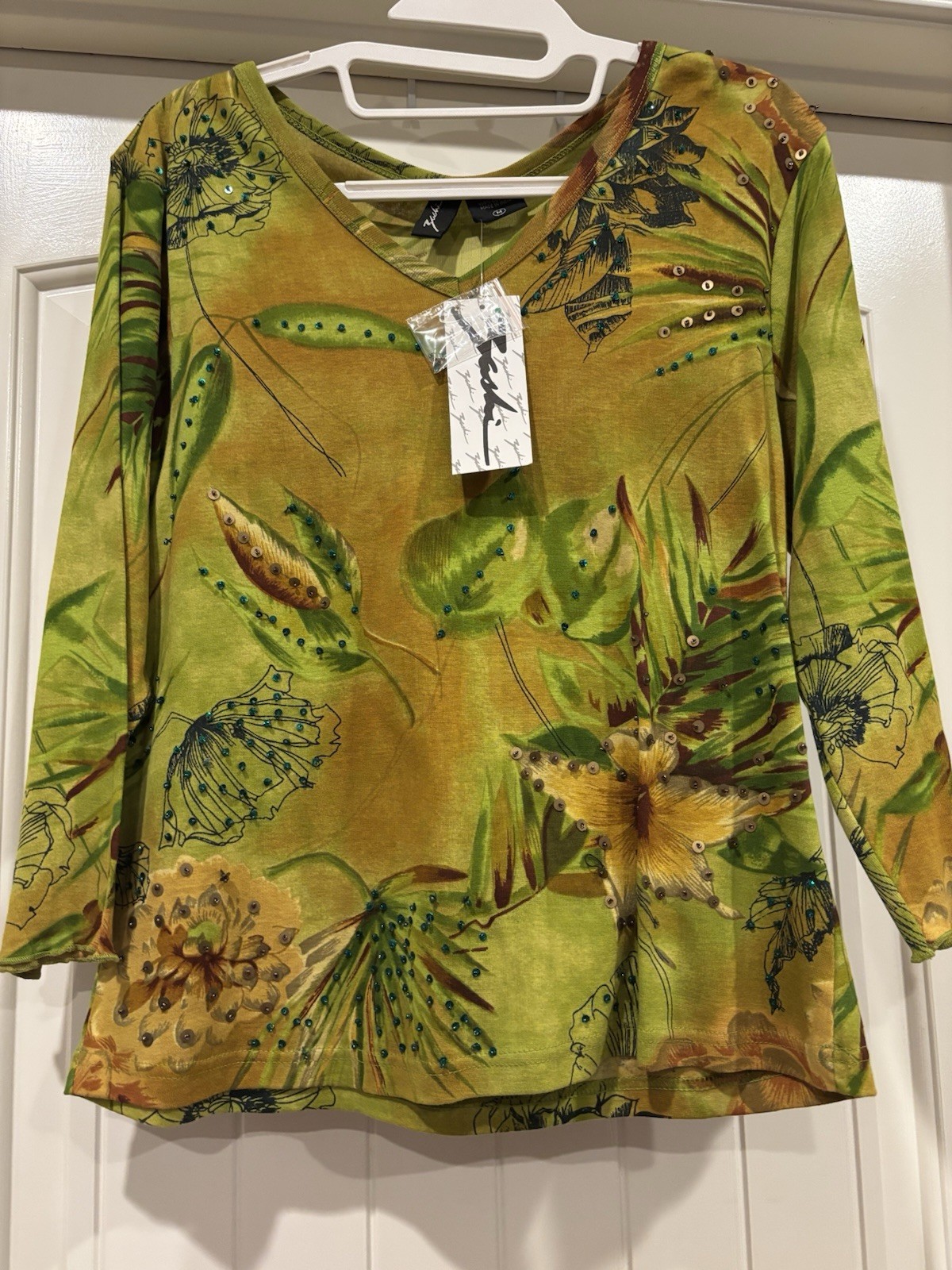 Mustard Yellow Fall Colors NWT Women’s Blouse Size Medium