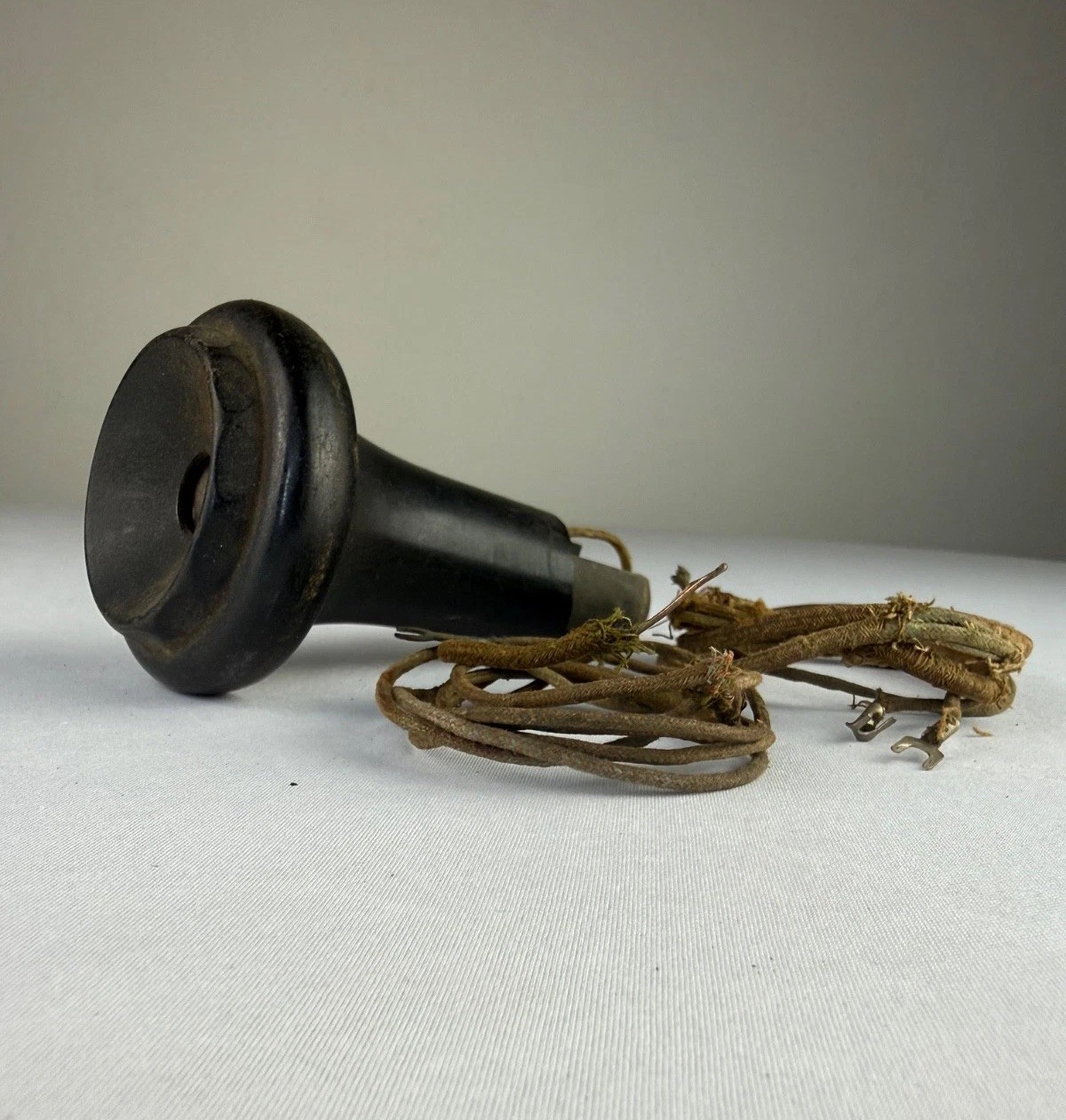 Antique Stromberg Carlson Telephone Receiver Handpiece Cloth Cord Rochester NY 8