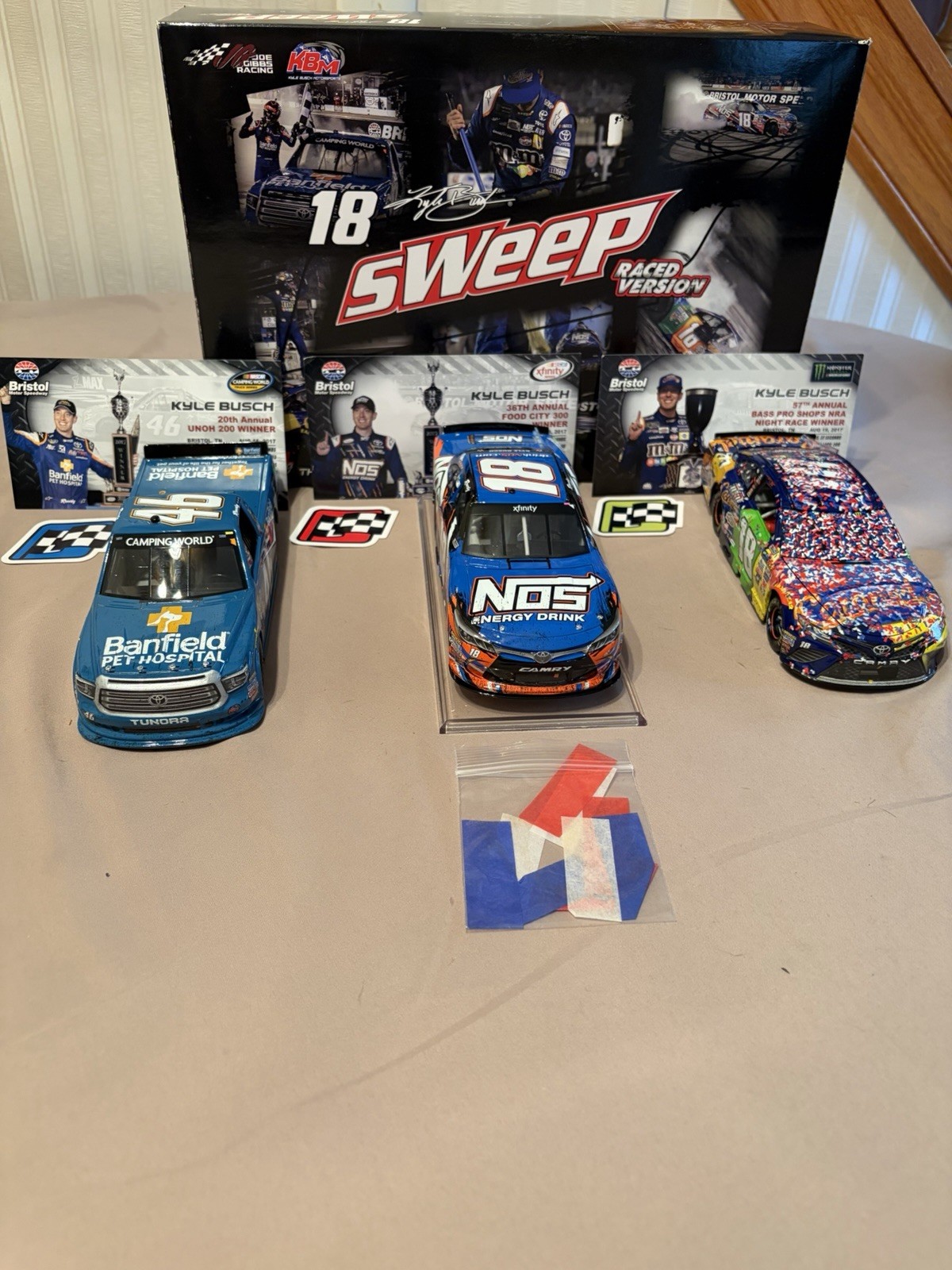 Kyle Busch 2017 Bristol Sweep Set Banfield Truck #46,NOS Energy Drink#18,M&M#18