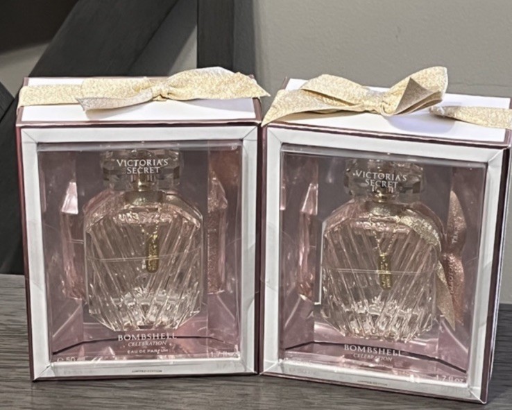 2x VICTORIA\'S SECRET BOMBSHELL CELEBRATION PARFUM  PERFUME SPRAY 1.7 FL OZ *NEW