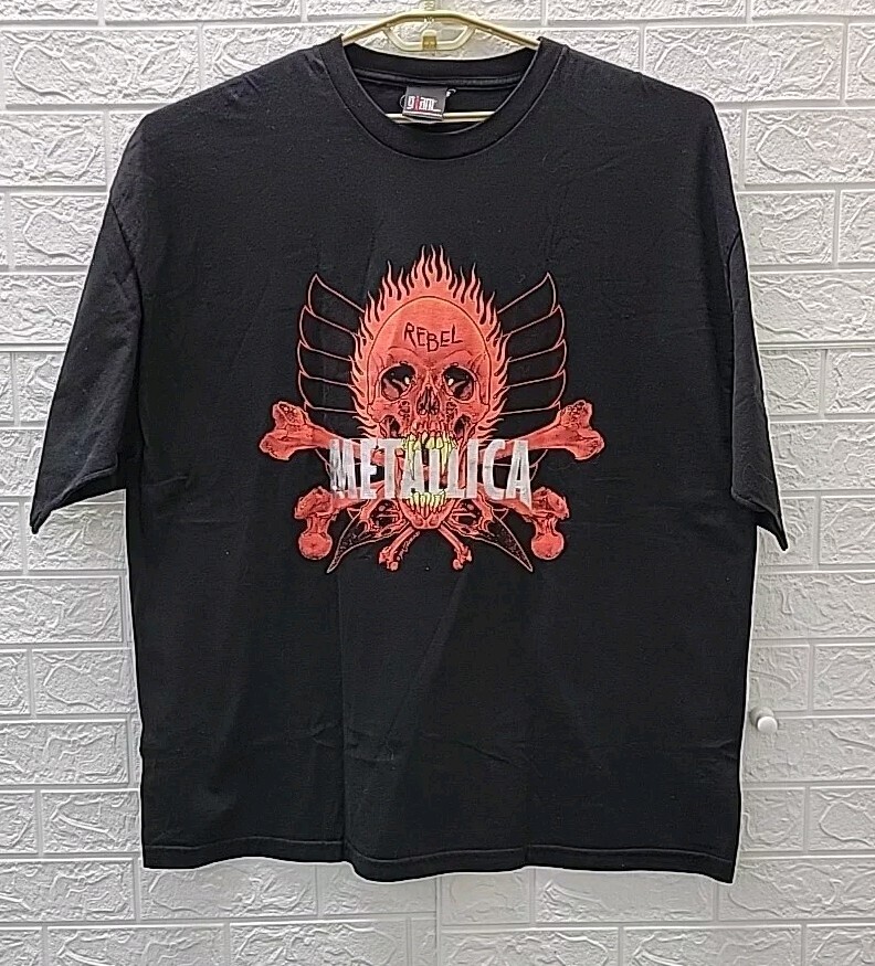 Used GIANT Vintage Metallica 2 Sided Pushead Logo T Shirt Black Size 3XLarge Used GIANT Vintage Metallica 2 Sided Pushead Logo T Shirt Black Size 3XLarge