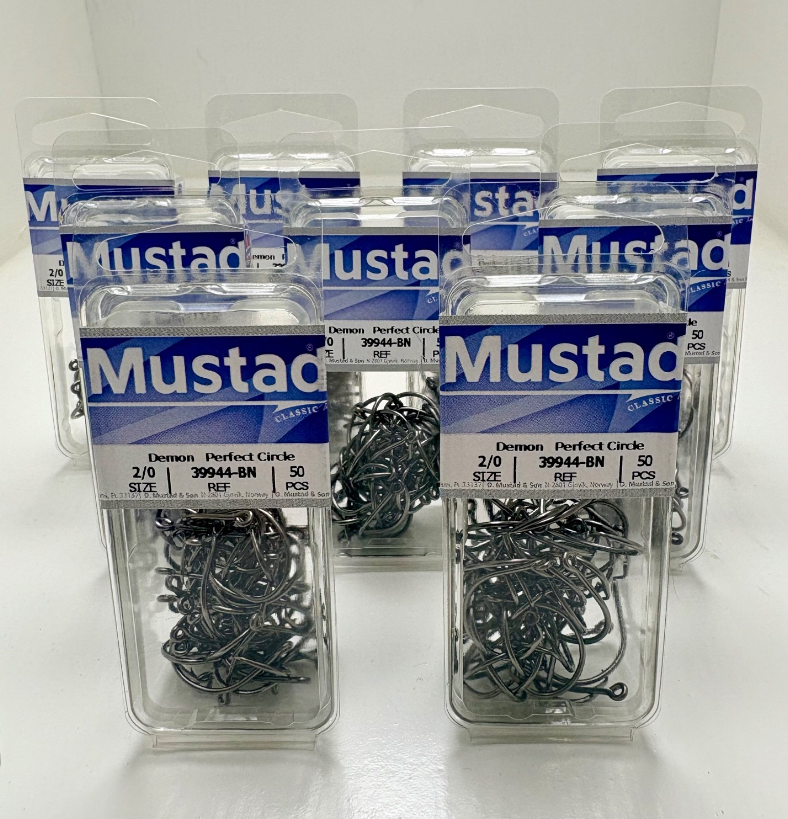 New Mustad 39944BN Demon Perfect Circle Hooks Size 2/0 Lot of 9 Packs 450 Hooks