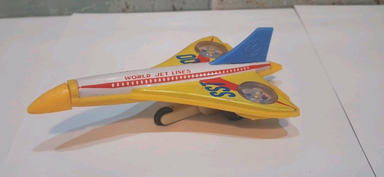 Vintage Kashiwai Lucky Toy Japan Tinplate SST Jet Plane Spinning Turbines Rare