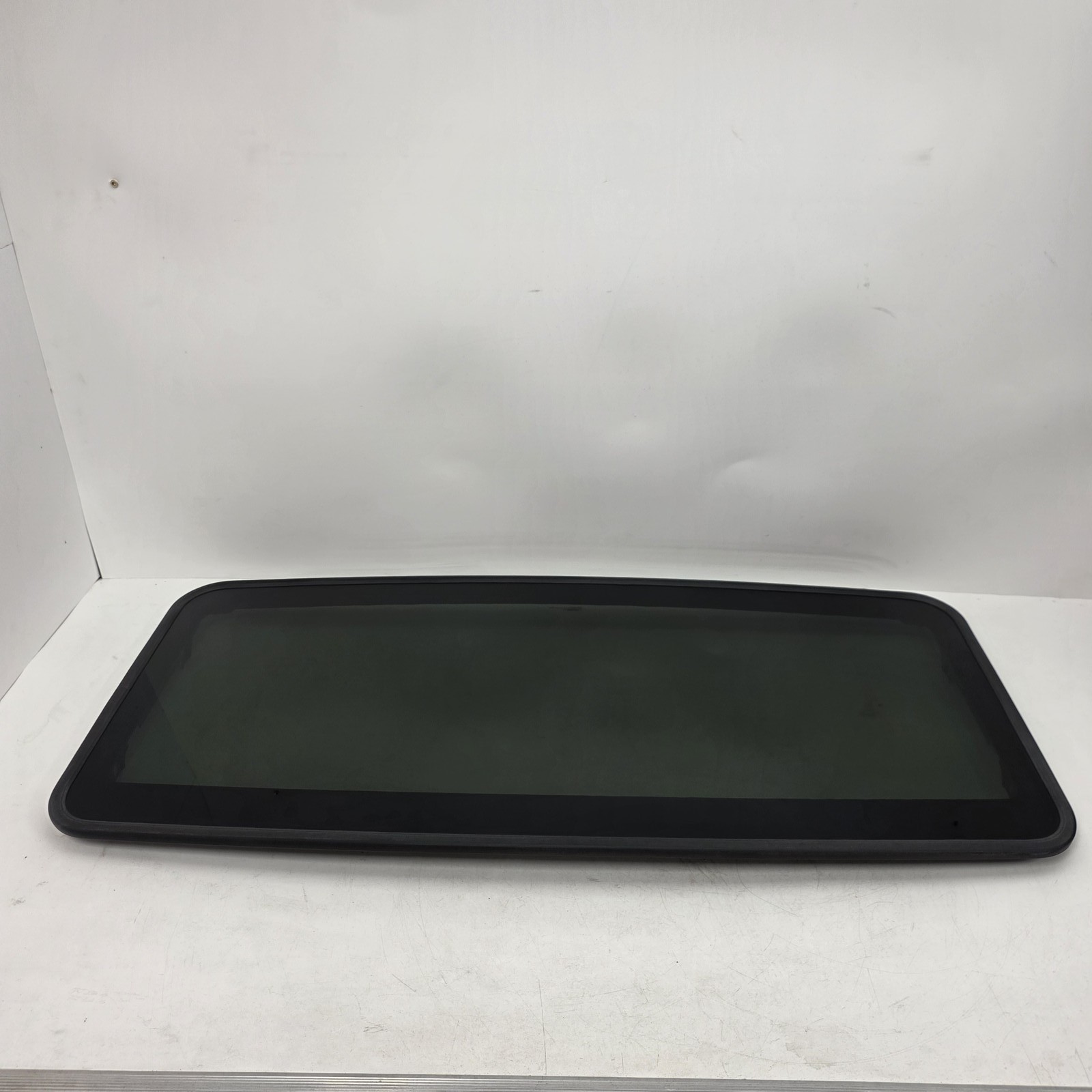 2008-2016 Ford F250 F350 Sunroof Glass Sun/Moon Roof Moonroof Window OEM 2008-2016 Ford F250 F350 Sunroof Glass Sun/Moon Roof Moonroof Window OEM