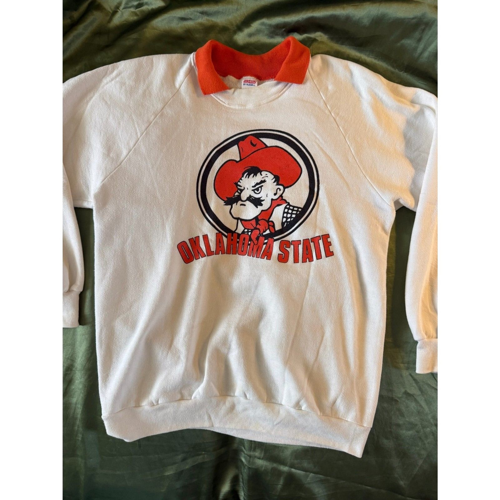 Vintage 80s Oklahoma State University Cowboys Sweatshirt - Pistol Pete Graphic
